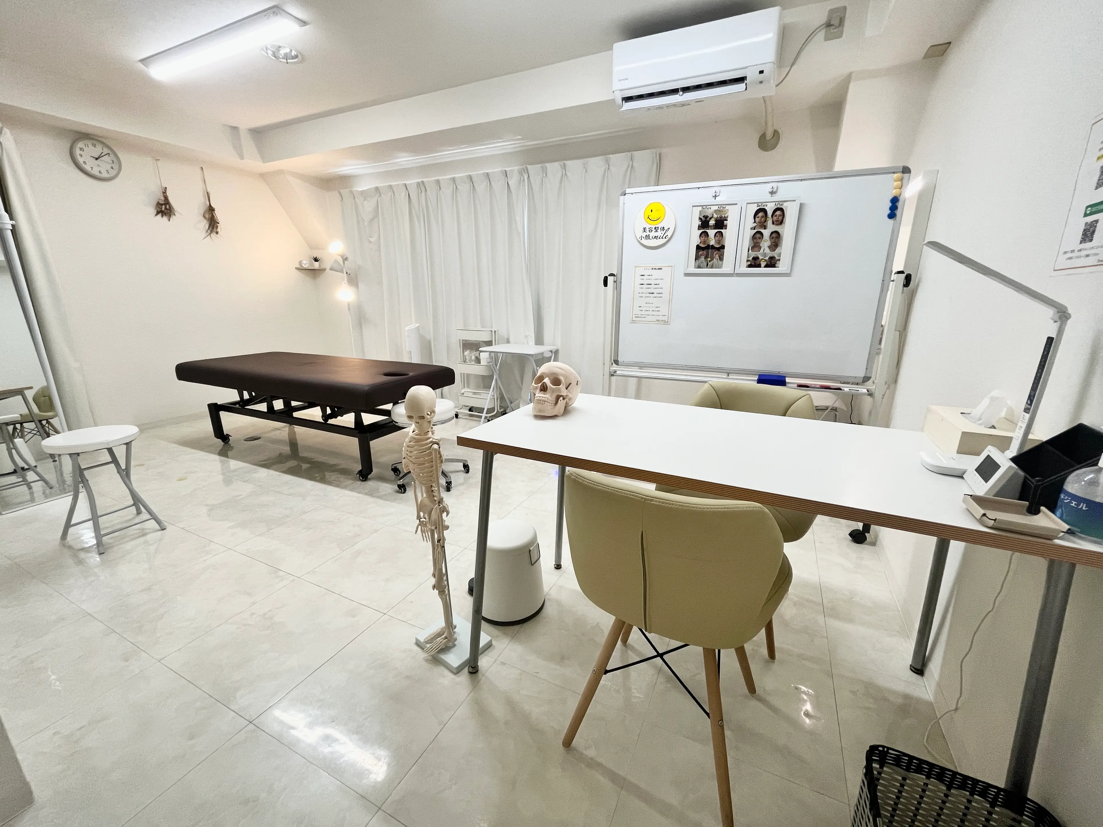 【小顔矯正専門】美容整体 小顔smileの内観・外観2