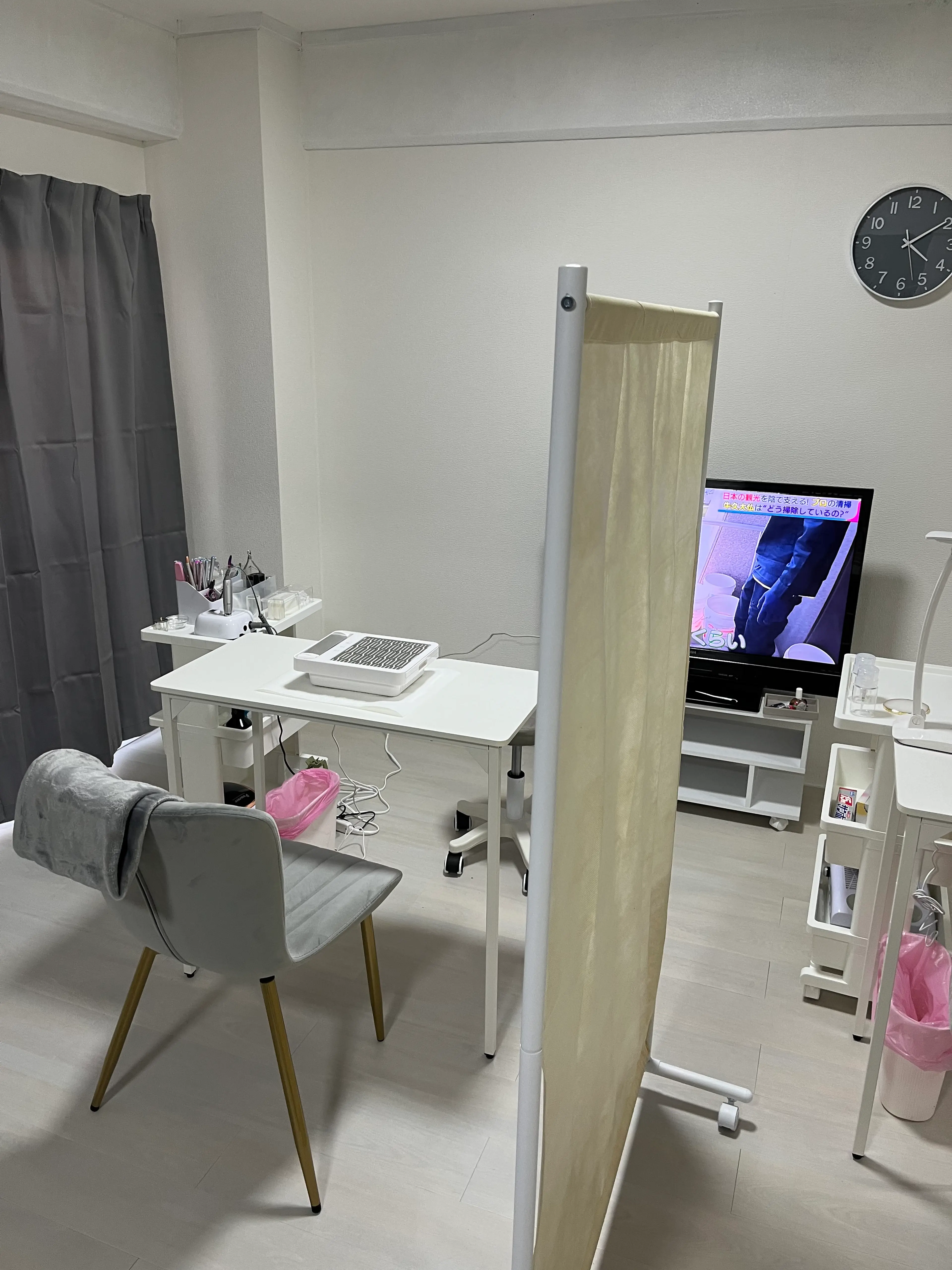 ALAN nailの内観・外観1