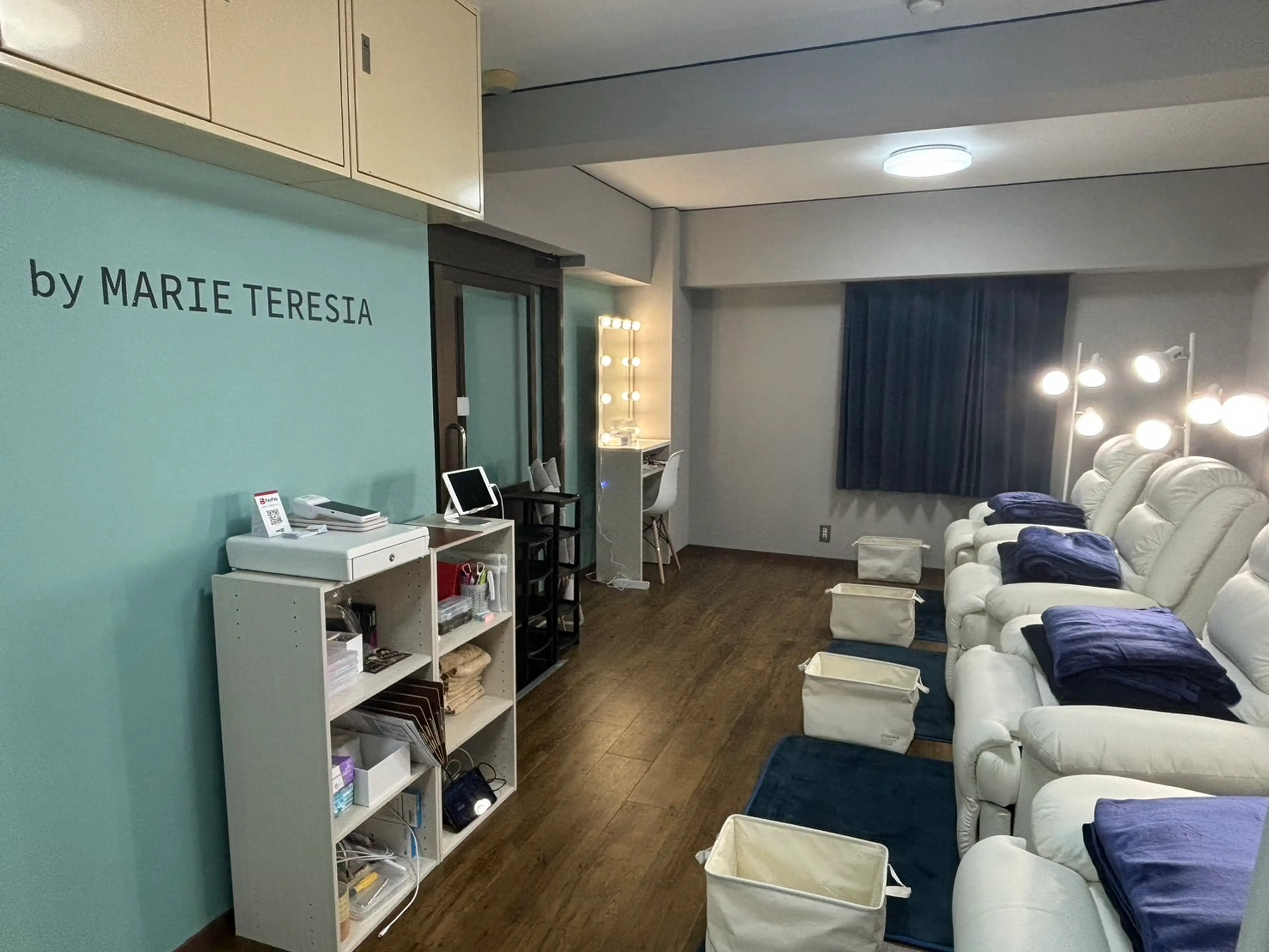 byMARIETERESIA神戸三宮の内観・外観2