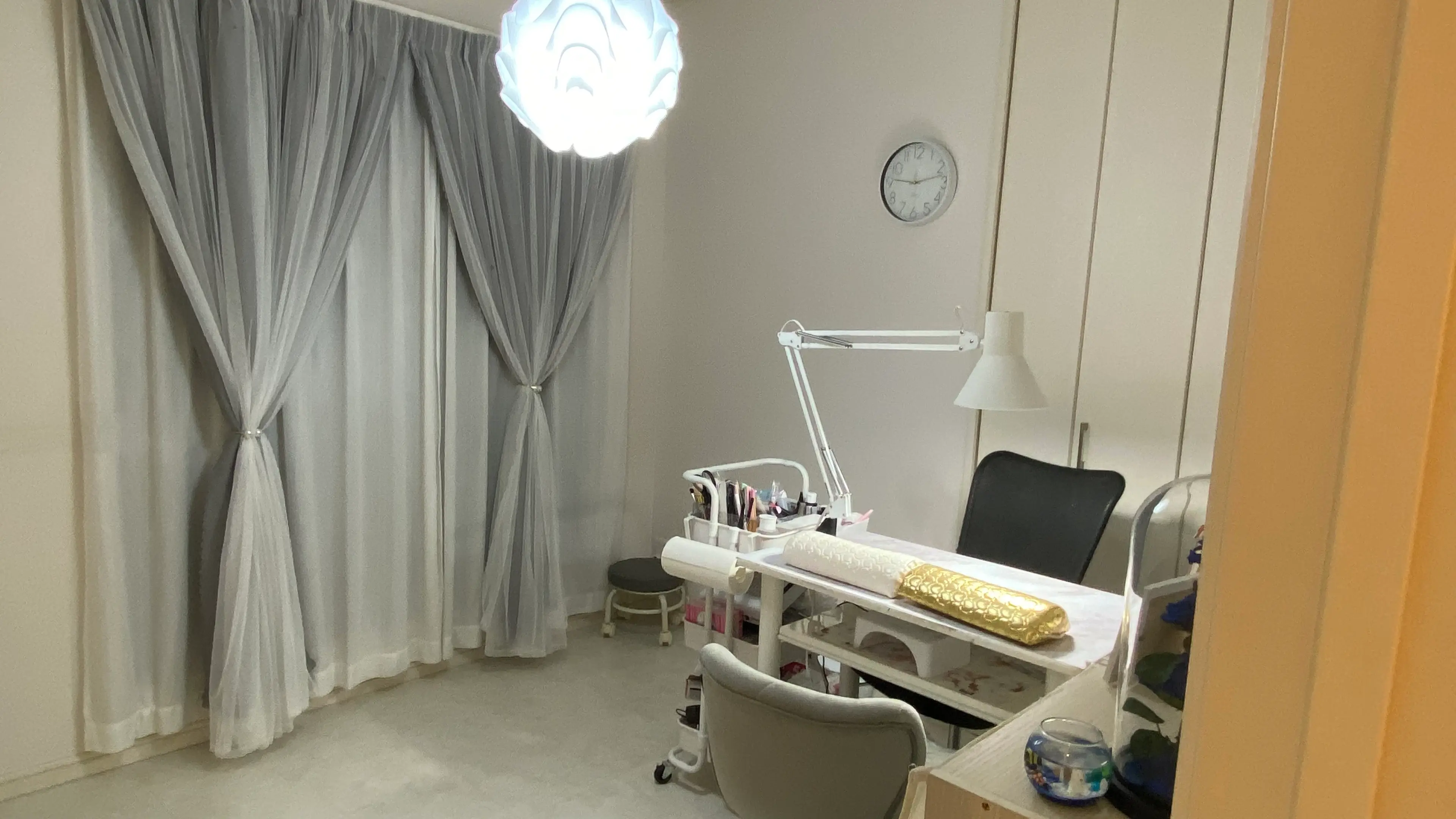 nail enの内観・外観1