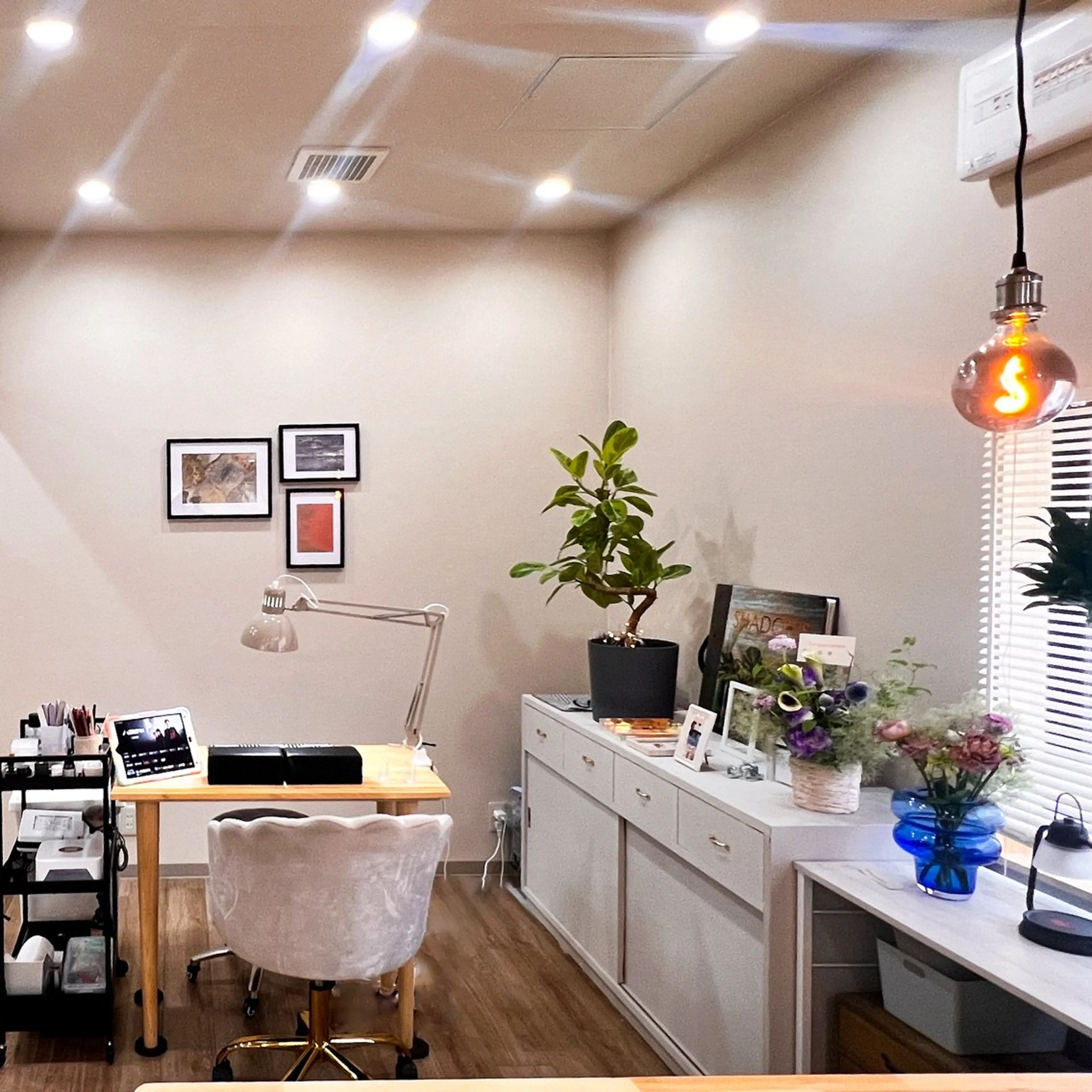 LEFTNAILSの内観・外観1