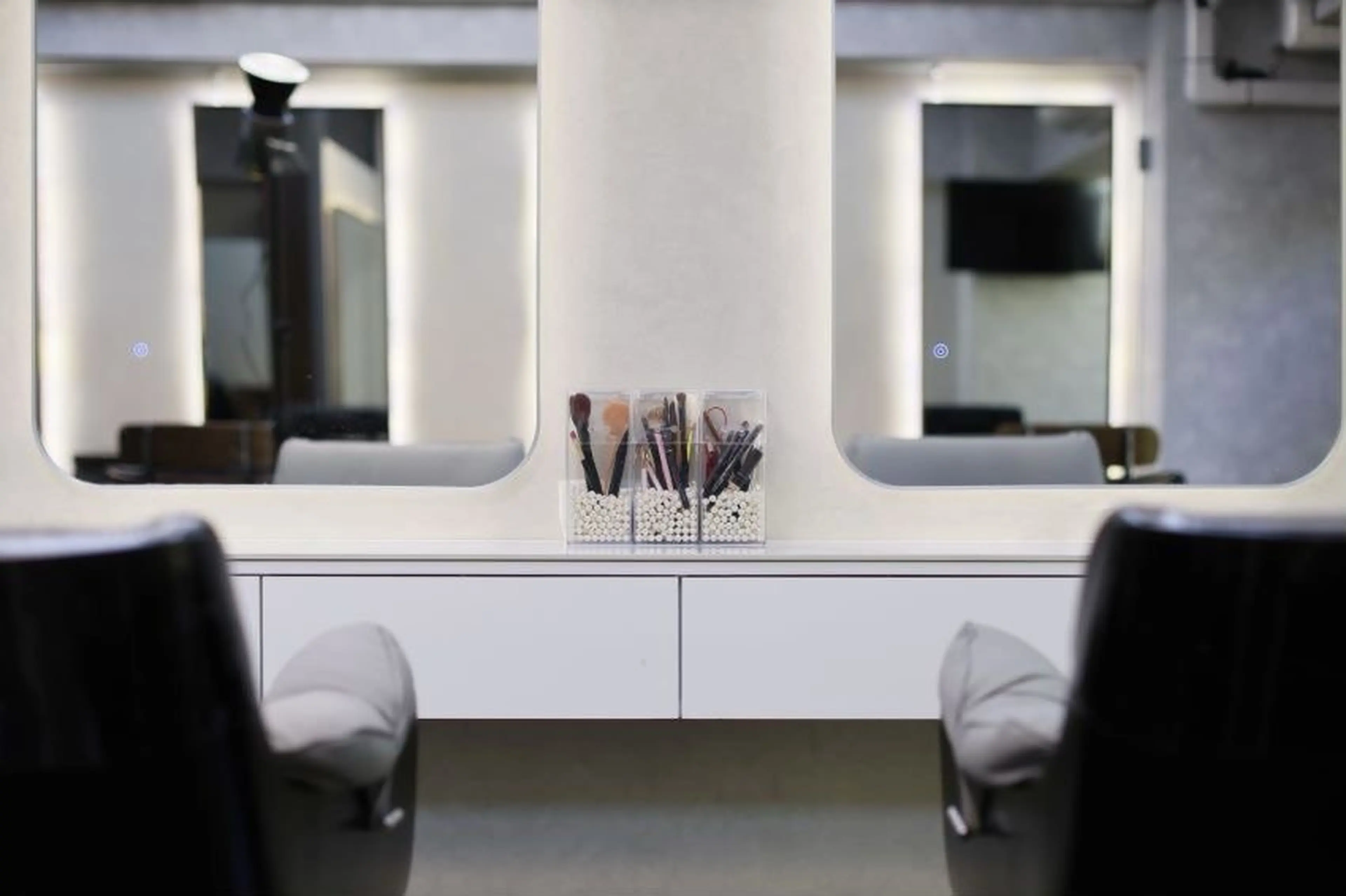 吉美造形の内観・外観2