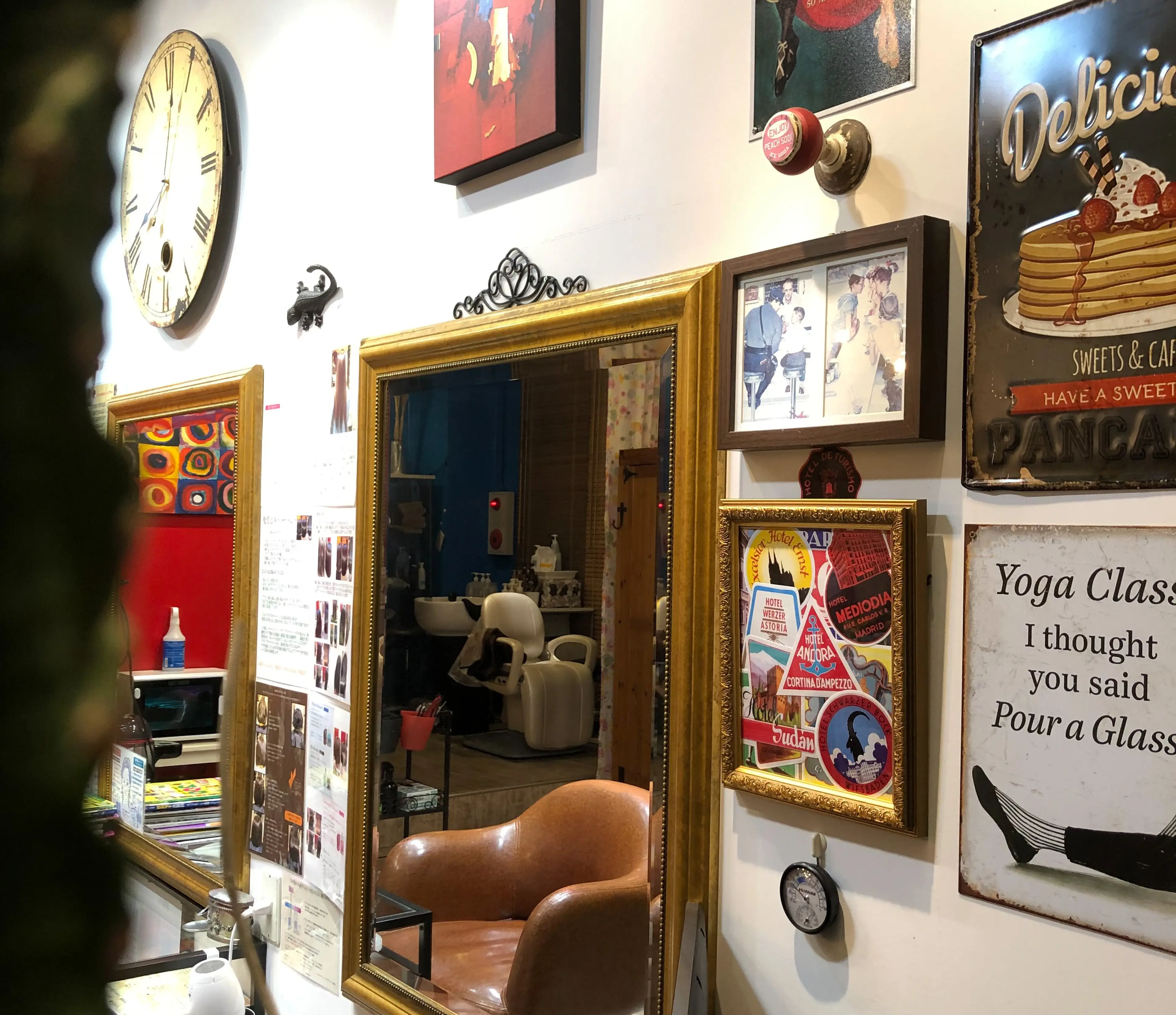 頭皮ケア&髪質改善　美容室Atomの内観・外観2