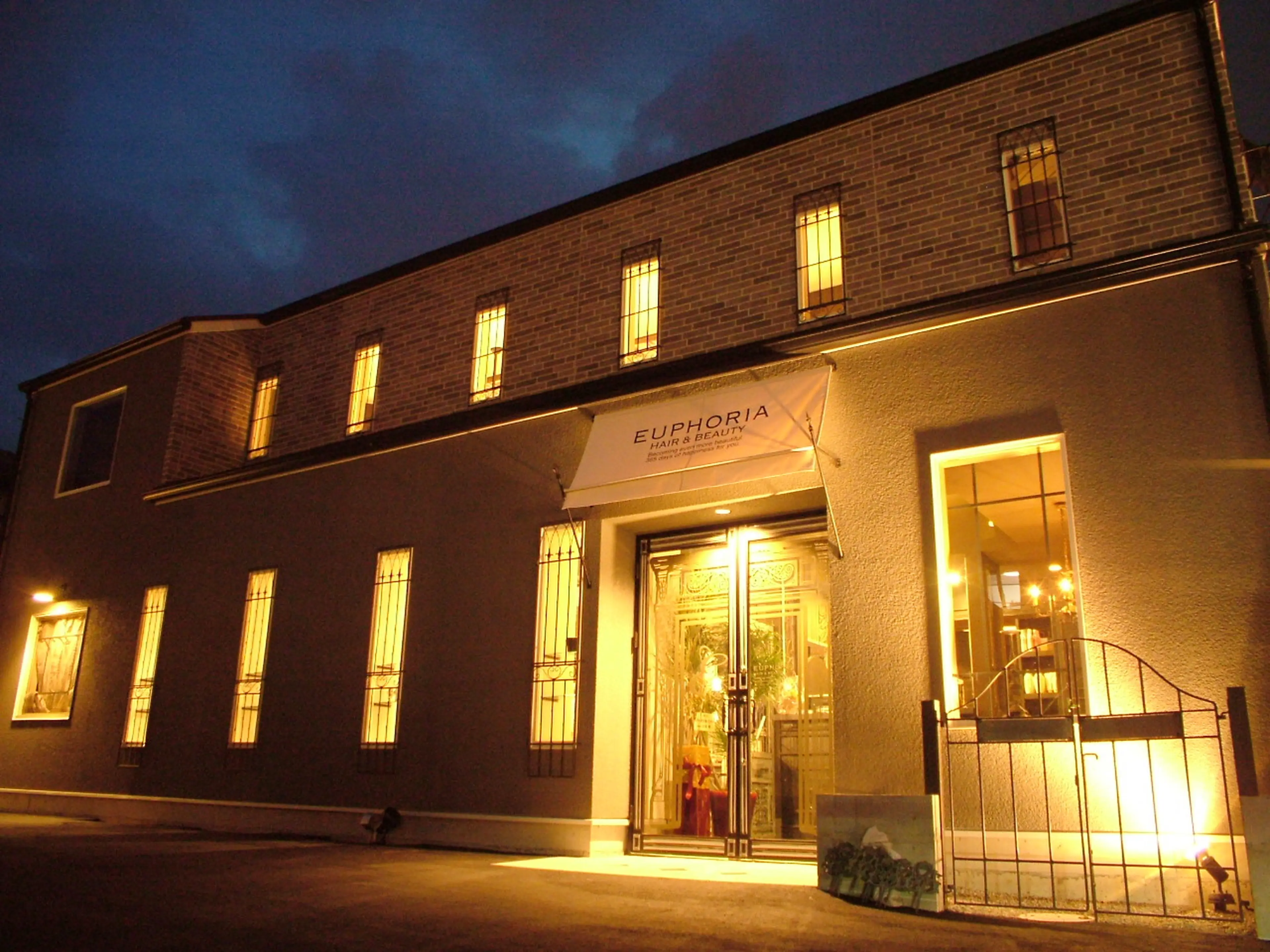 Euphoriaの内観・外観1
