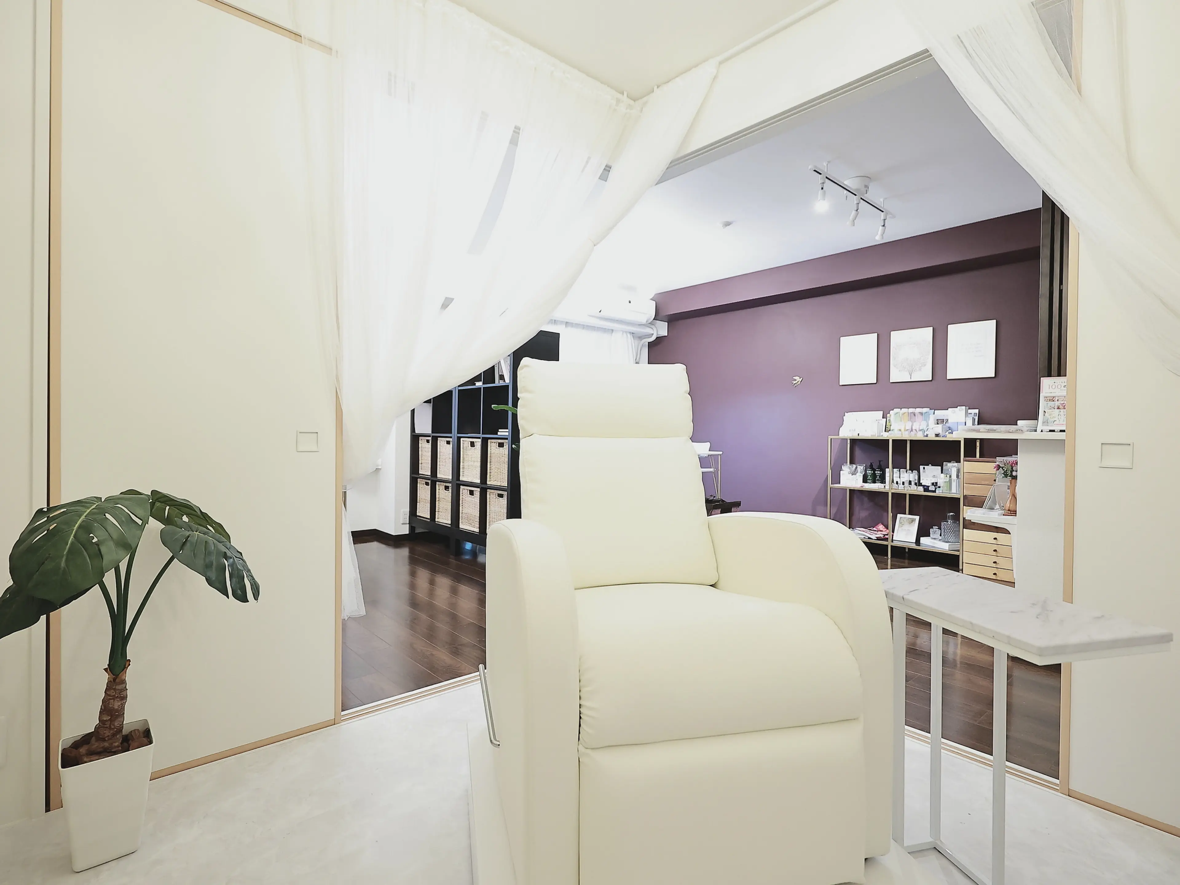 Aquarius ネイルサロンの内観・外観1