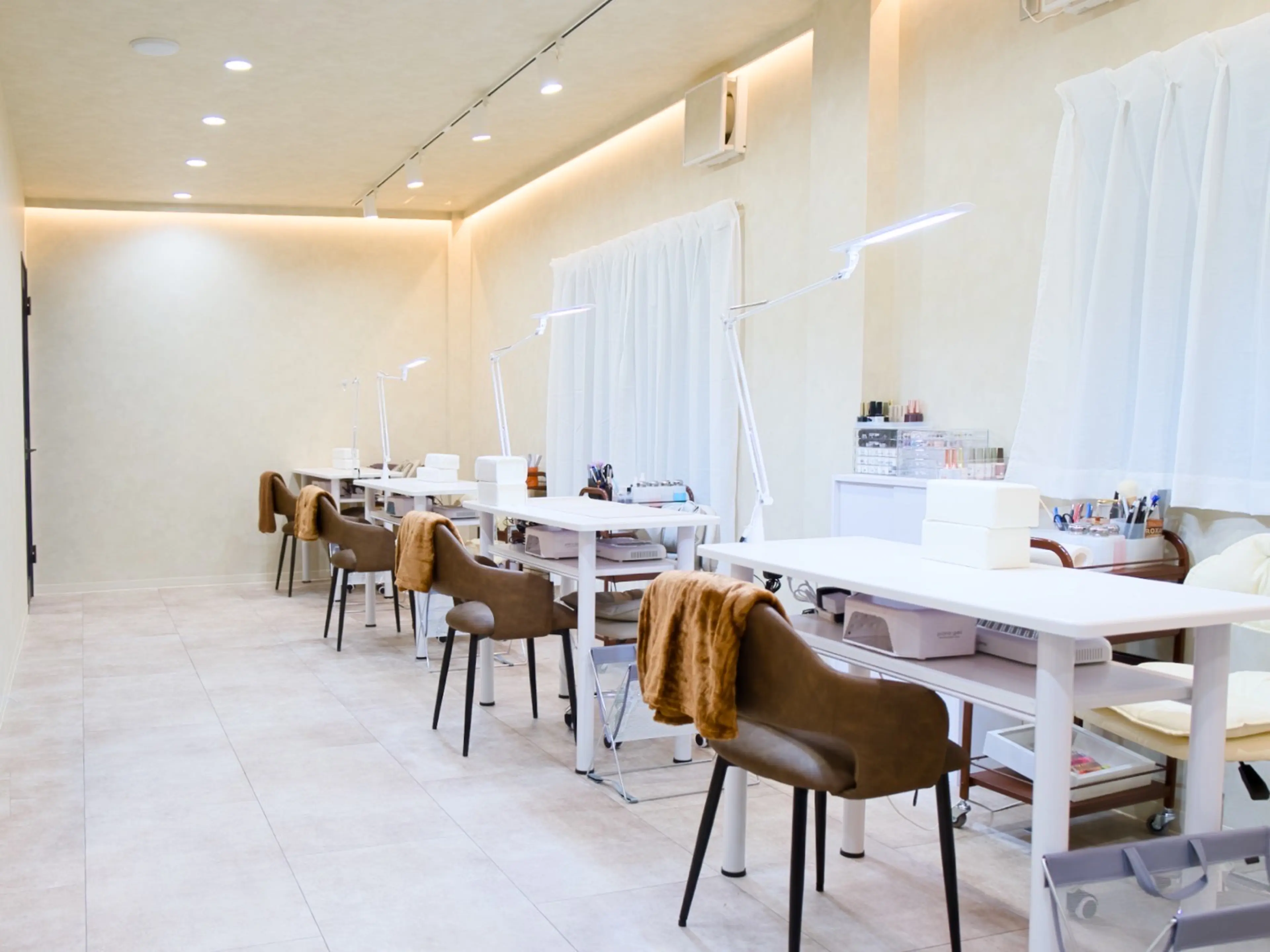 【パラジェル登録サロン】N゜Nail 立川の内観・外観1