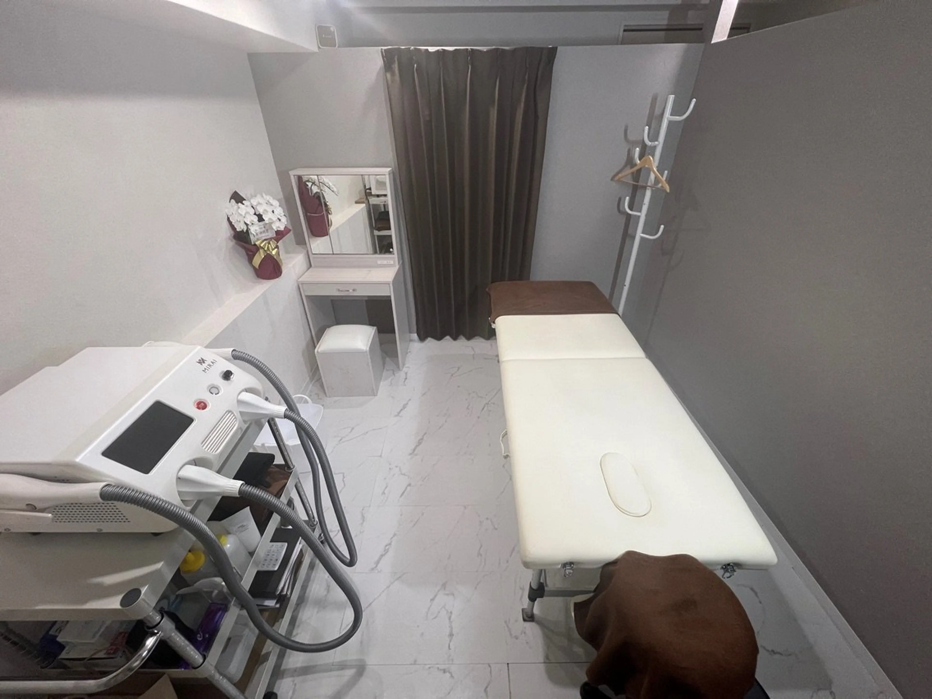 脱毛/アイブロウ専門サロンLibom渋谷店の内観・外観1