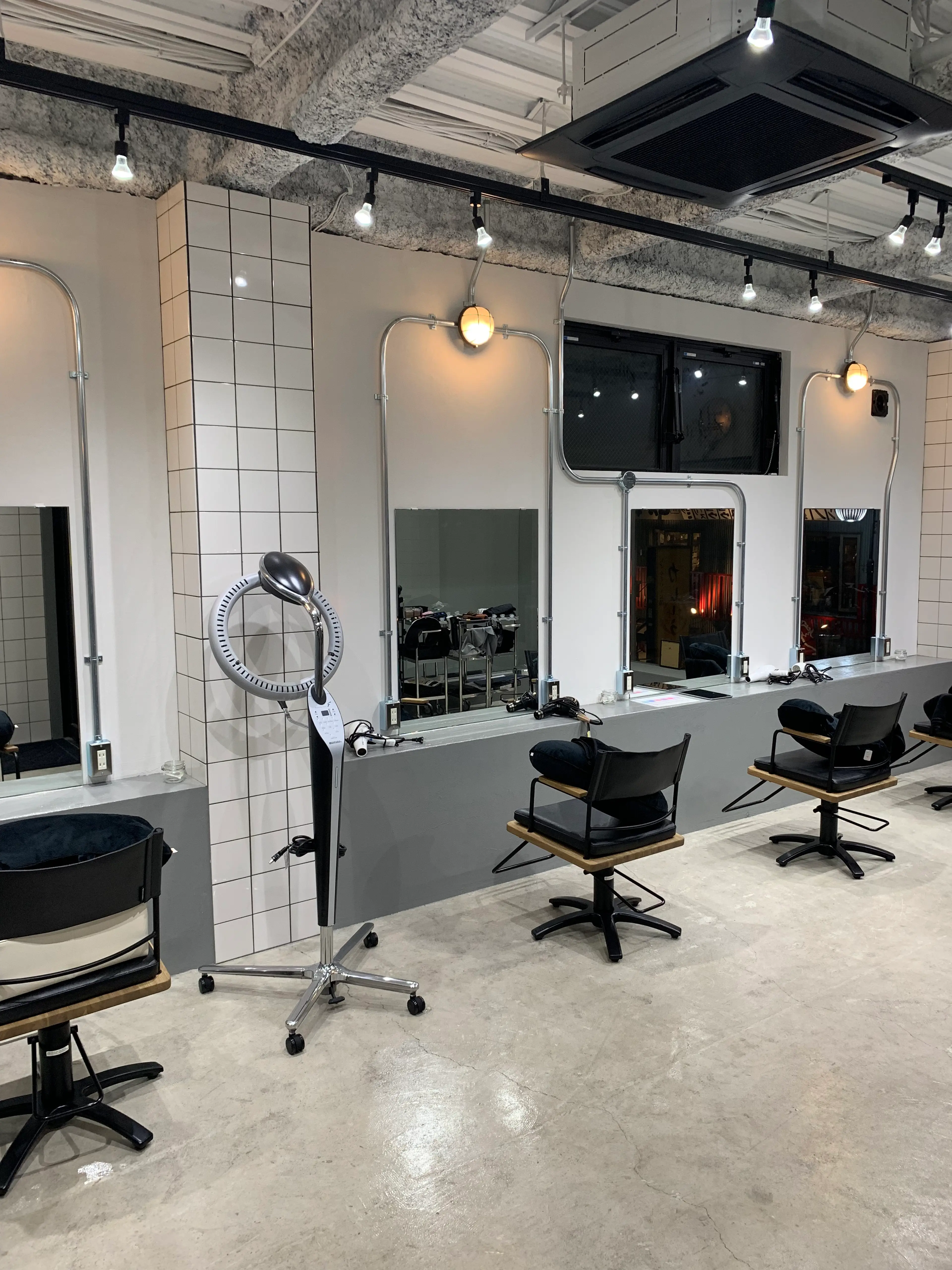 wokeの内観・外観2