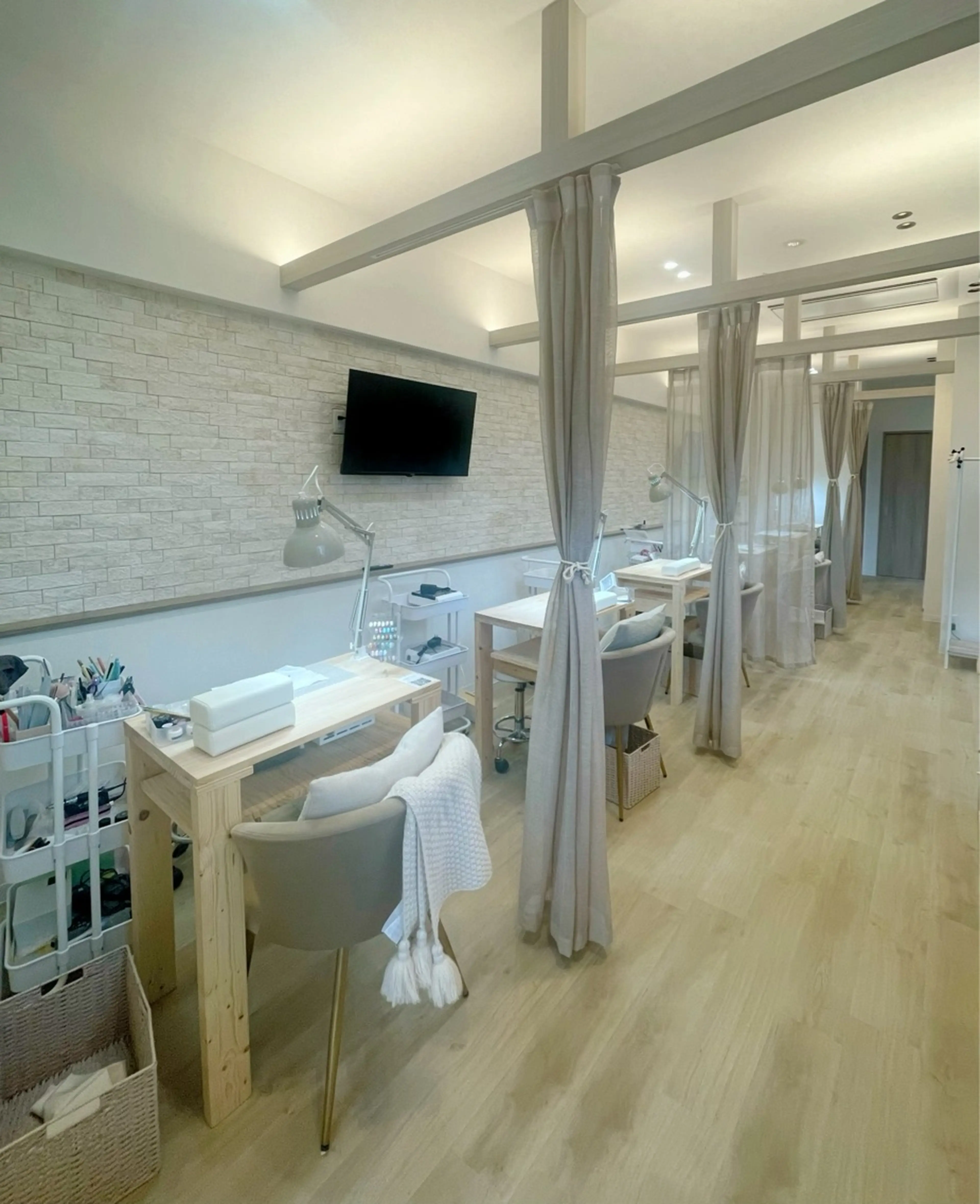 atelier classic 千里丘店の内観・外観1