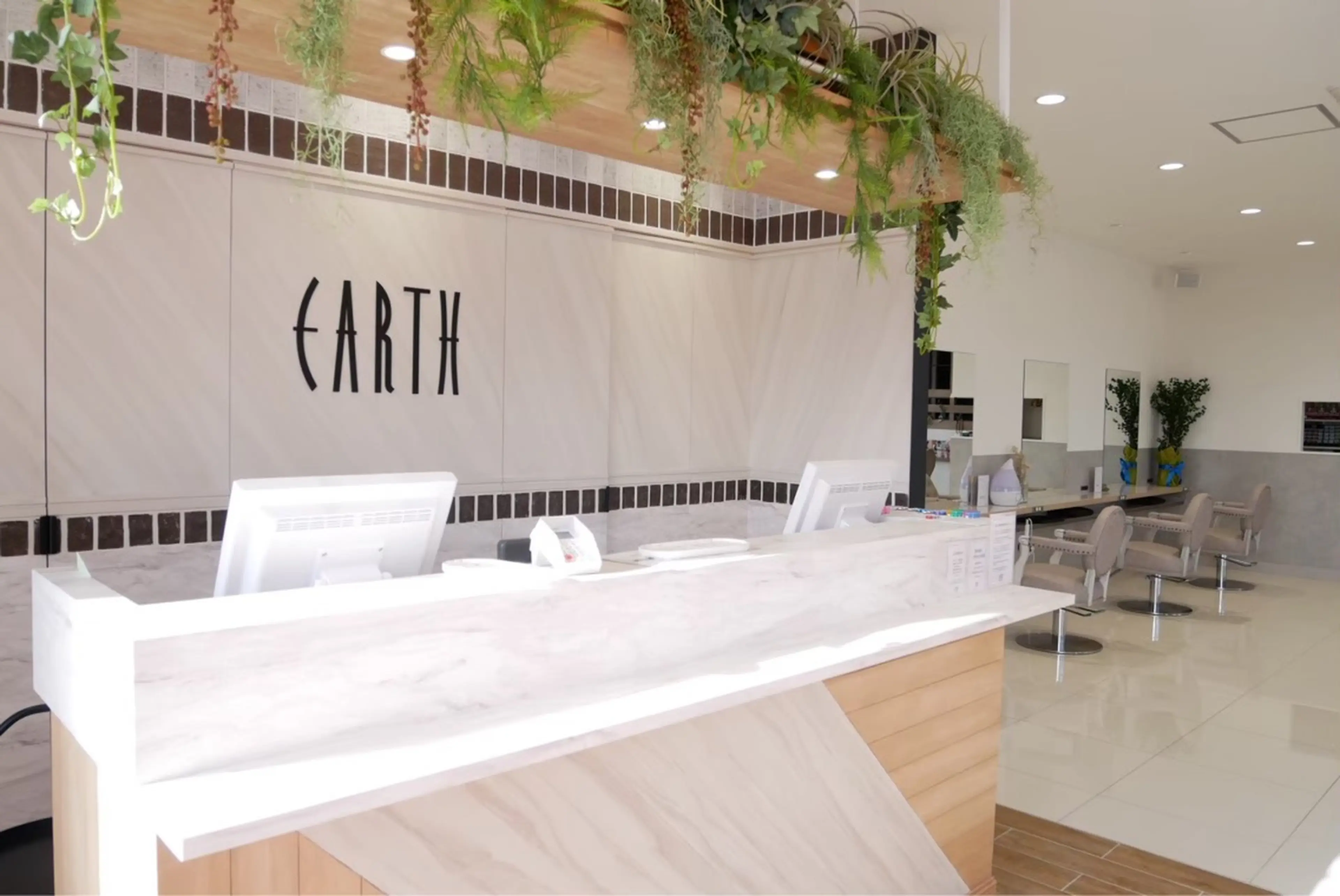 EARTH coiffure beauté 四街道もねの里モール店の内観・外観2