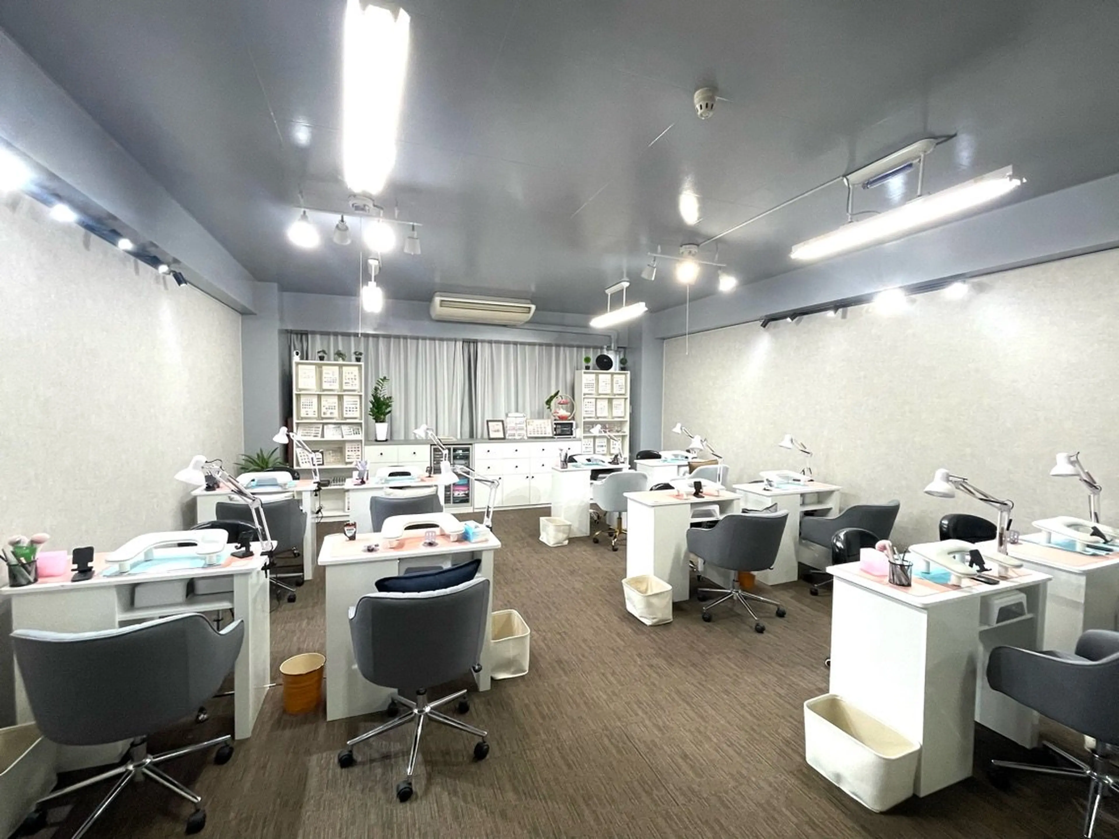 Lya Nail Salonの内観・外観2