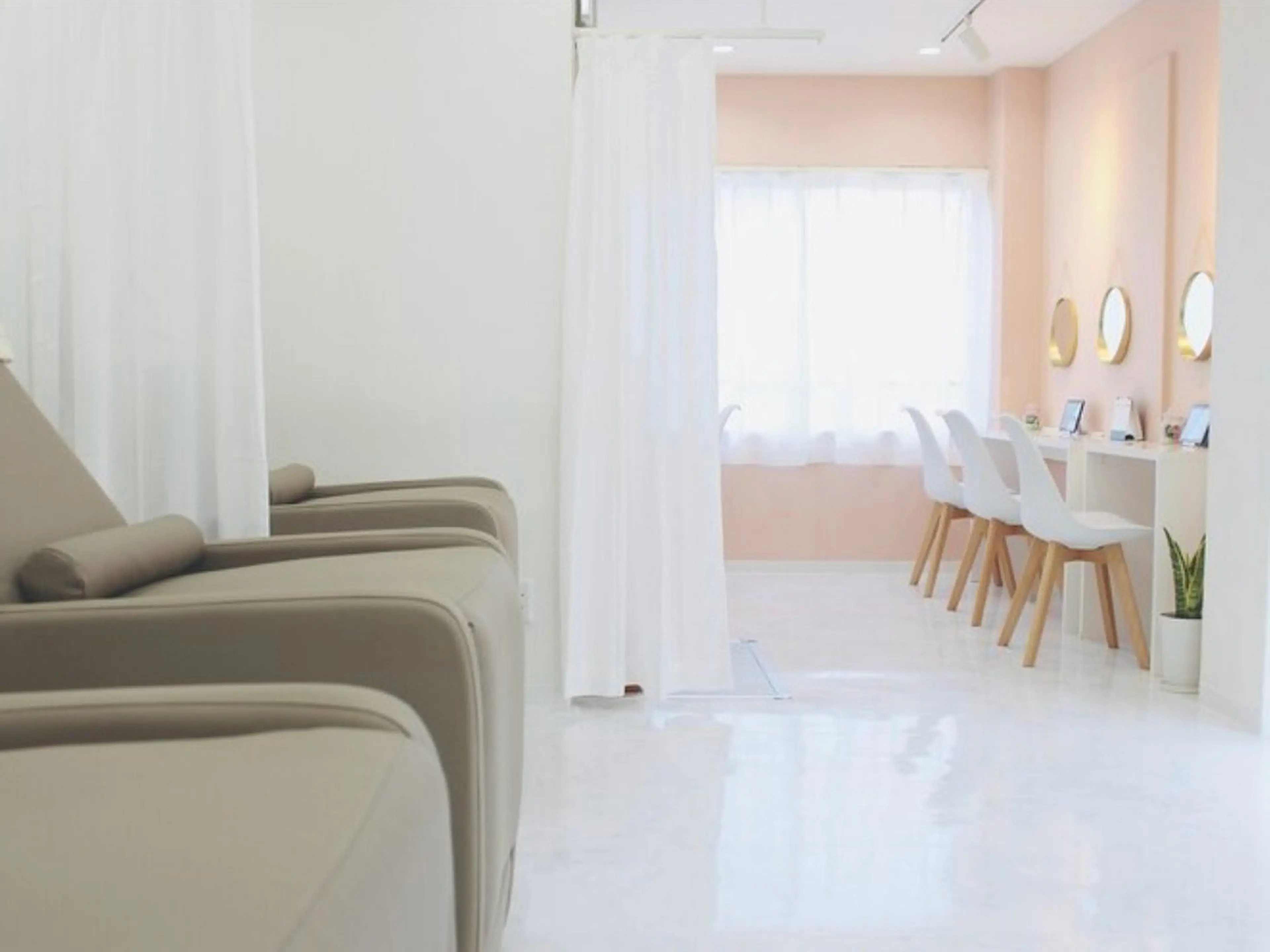 eL エル　京都西院店の内観・外観1