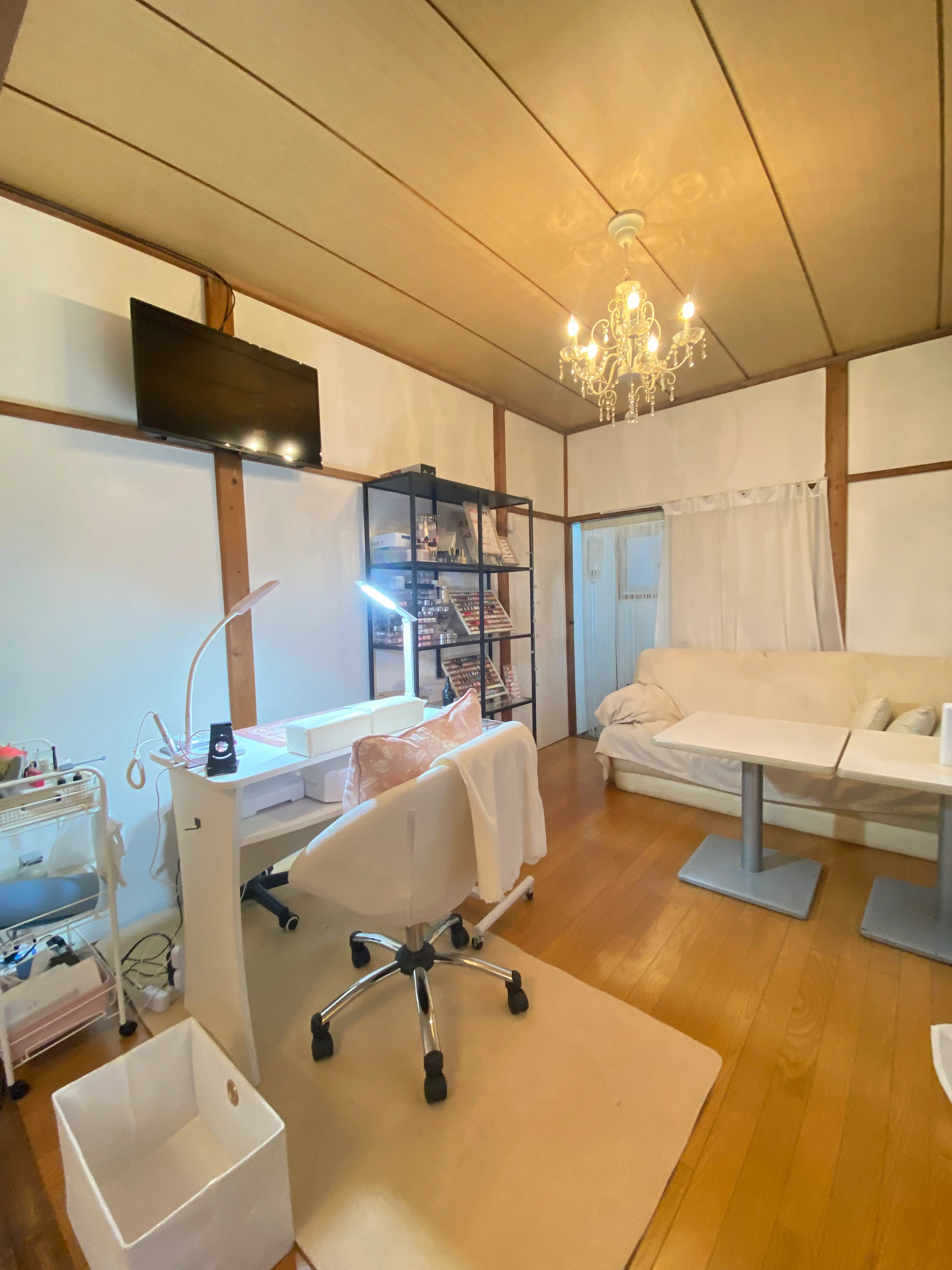 SHINeeの内観・外観1