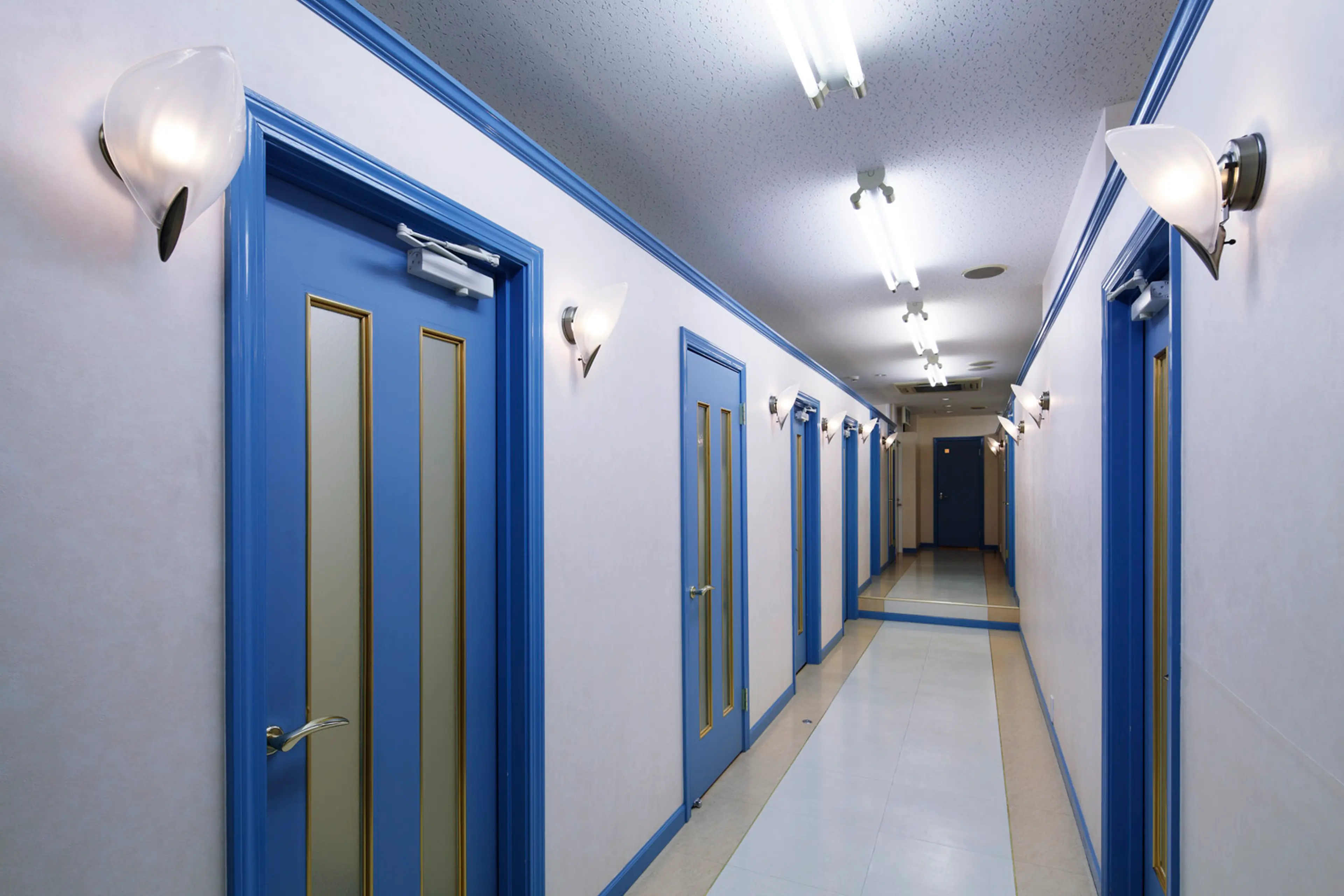 オリエンタル・スタイル西院店の内観・外観2