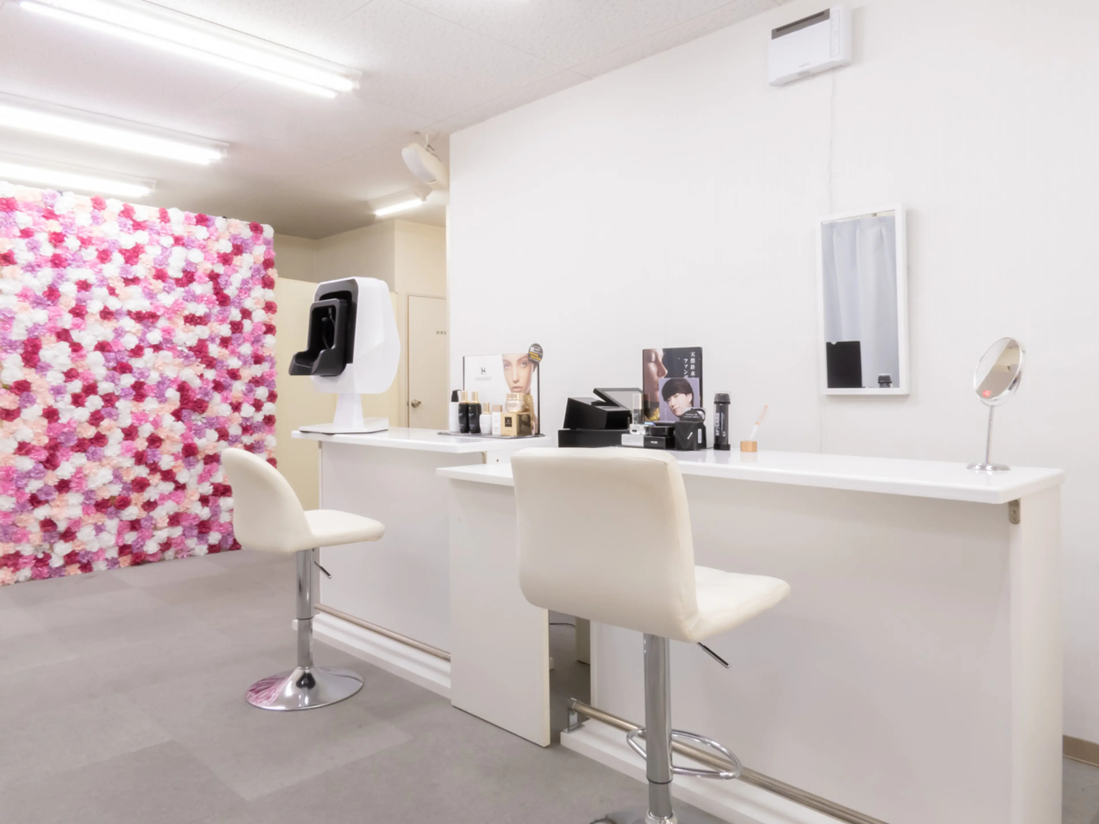 自まつ毛美容サロンくるるんの内観・外観2