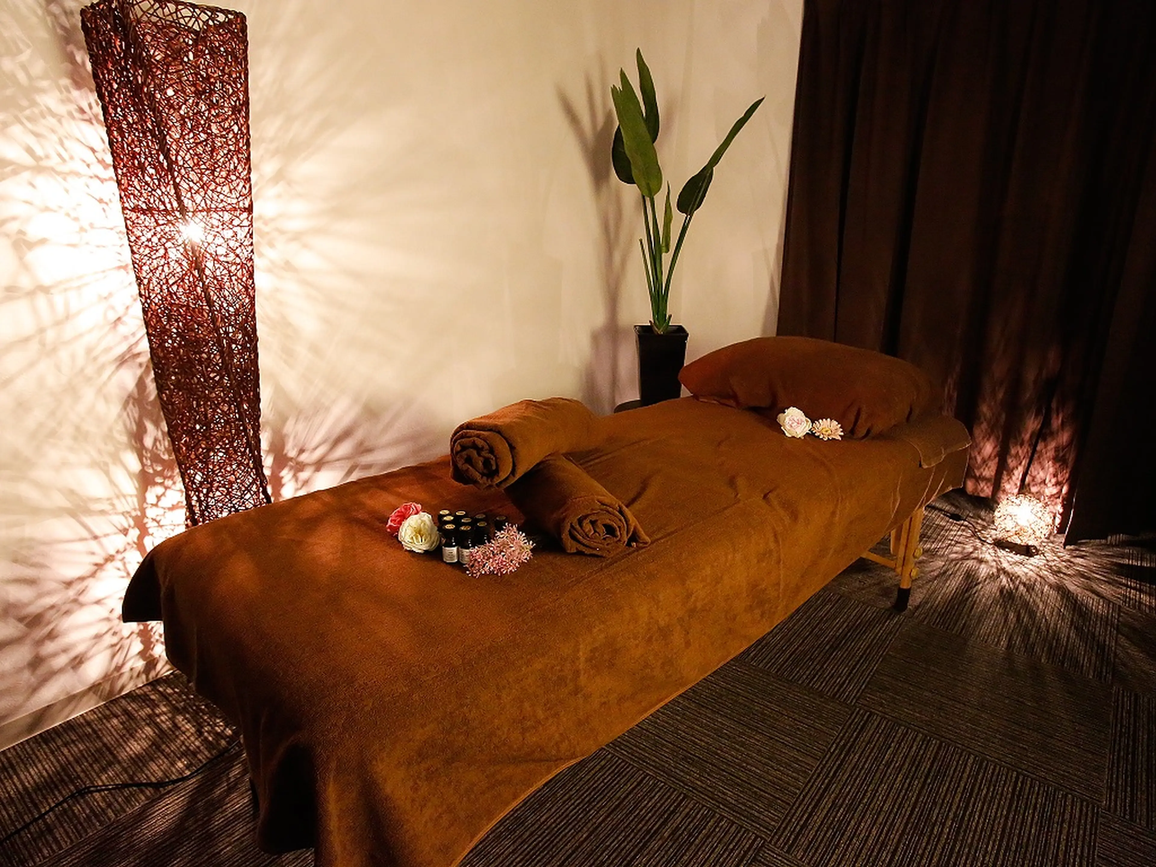 バリンタイ 心斎橋店【小顔矯正/骨盤矯正/姿勢矯正】歪み専門 筋膜整体サロンの内観・外観1