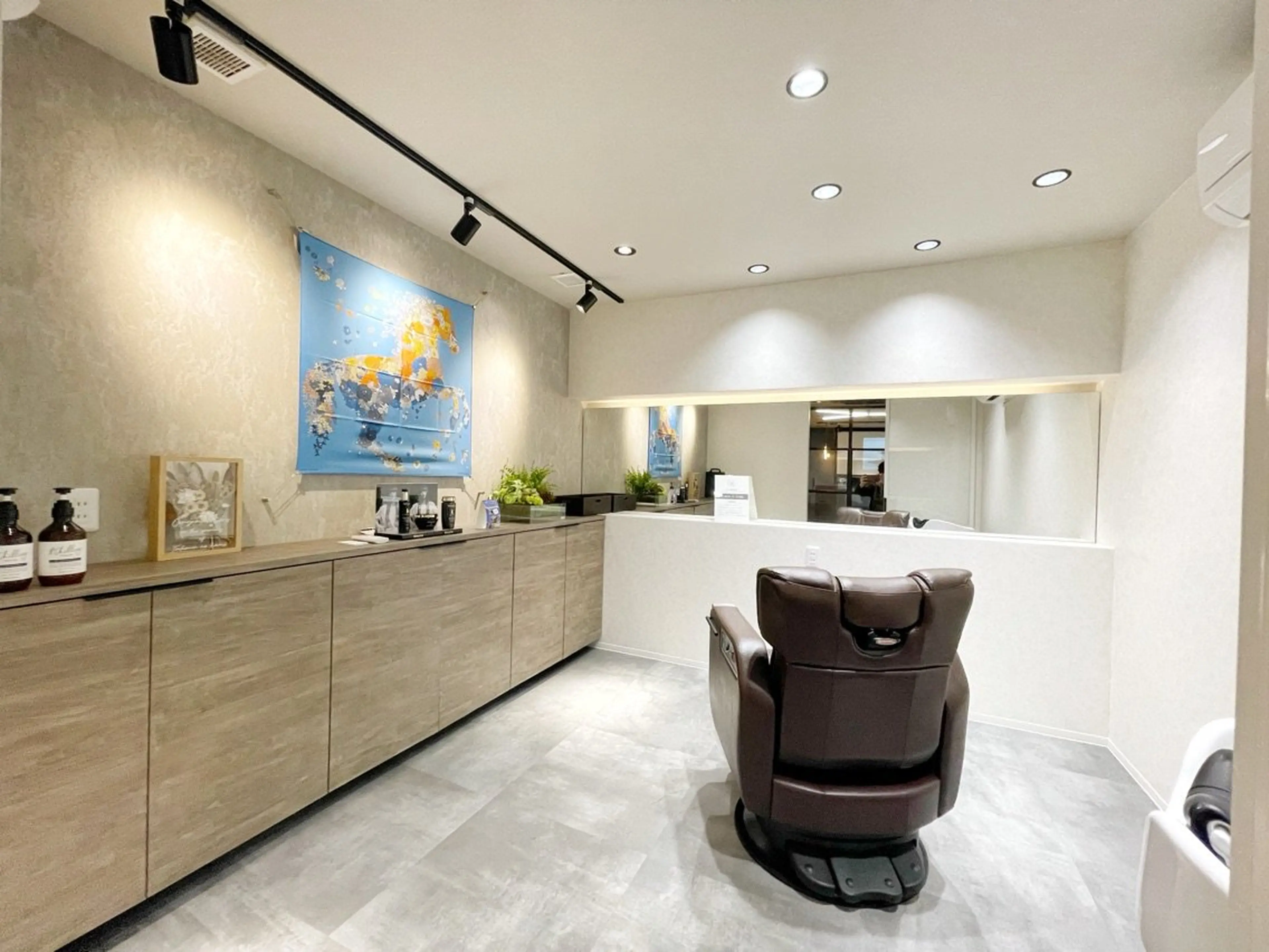 宝の髪の内観・外観1