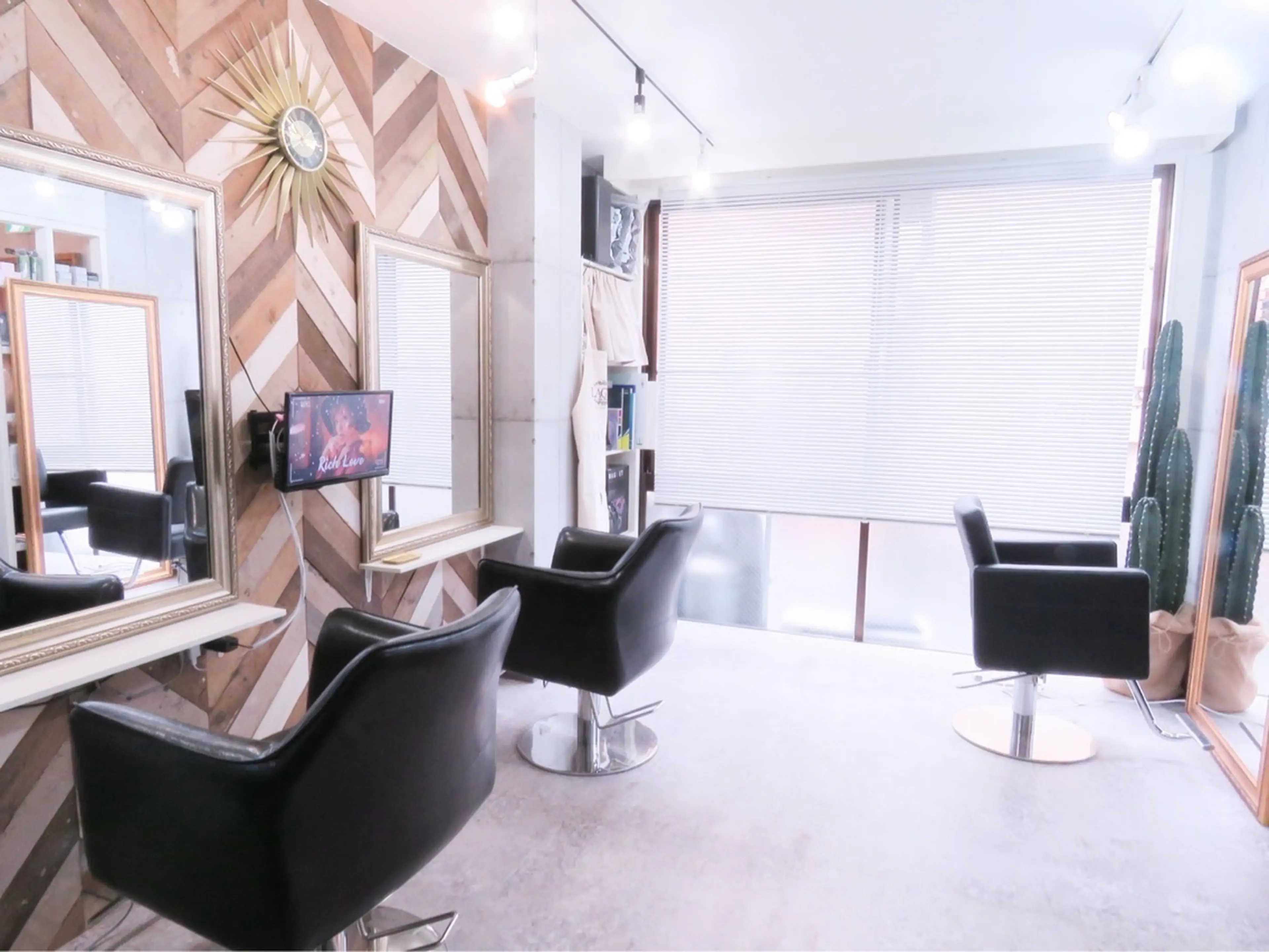 LAGUZの内観・外観2