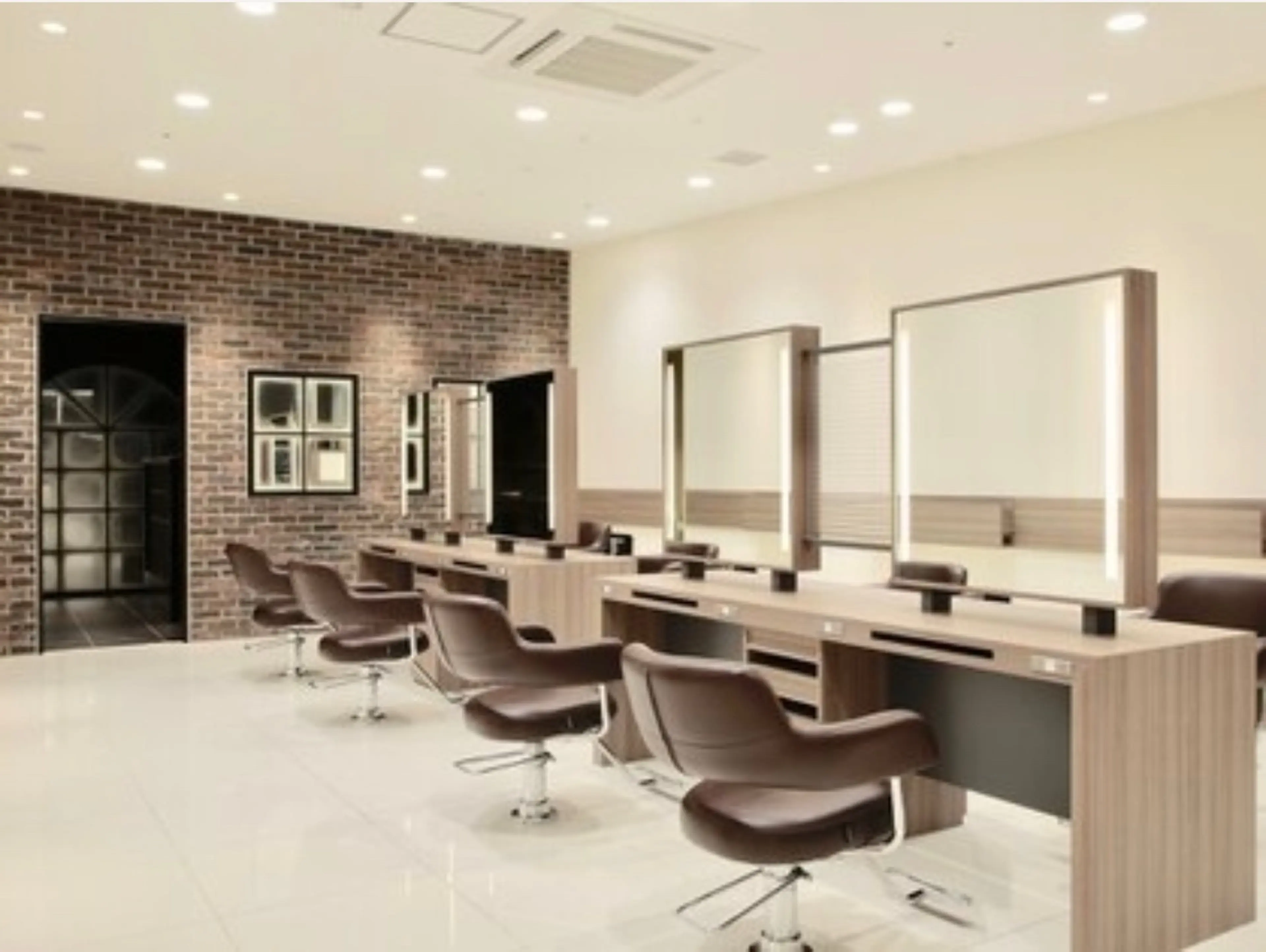 BASSA 東大和店の内観・外観1