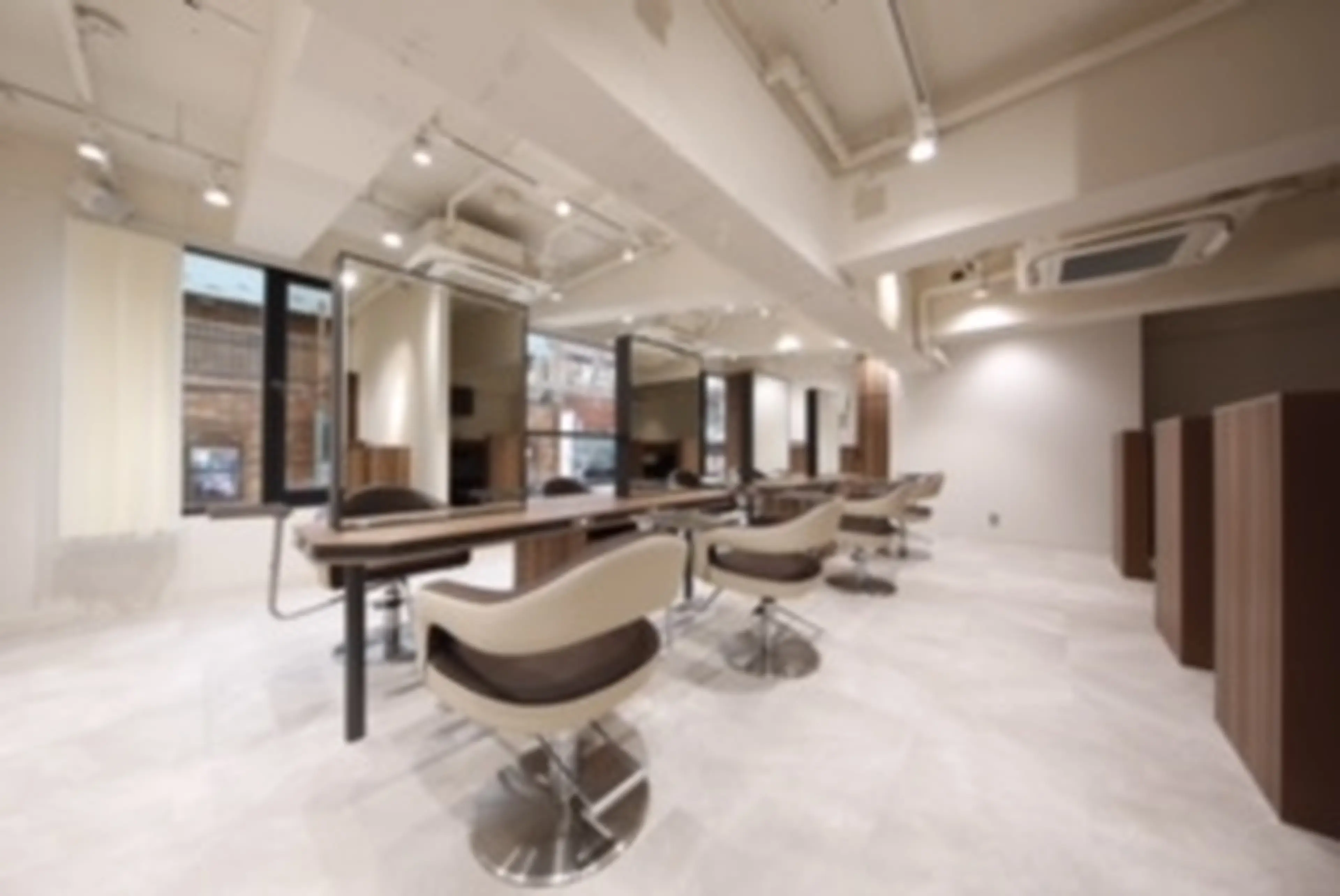 Ash 千歳烏山店の内観・外観2