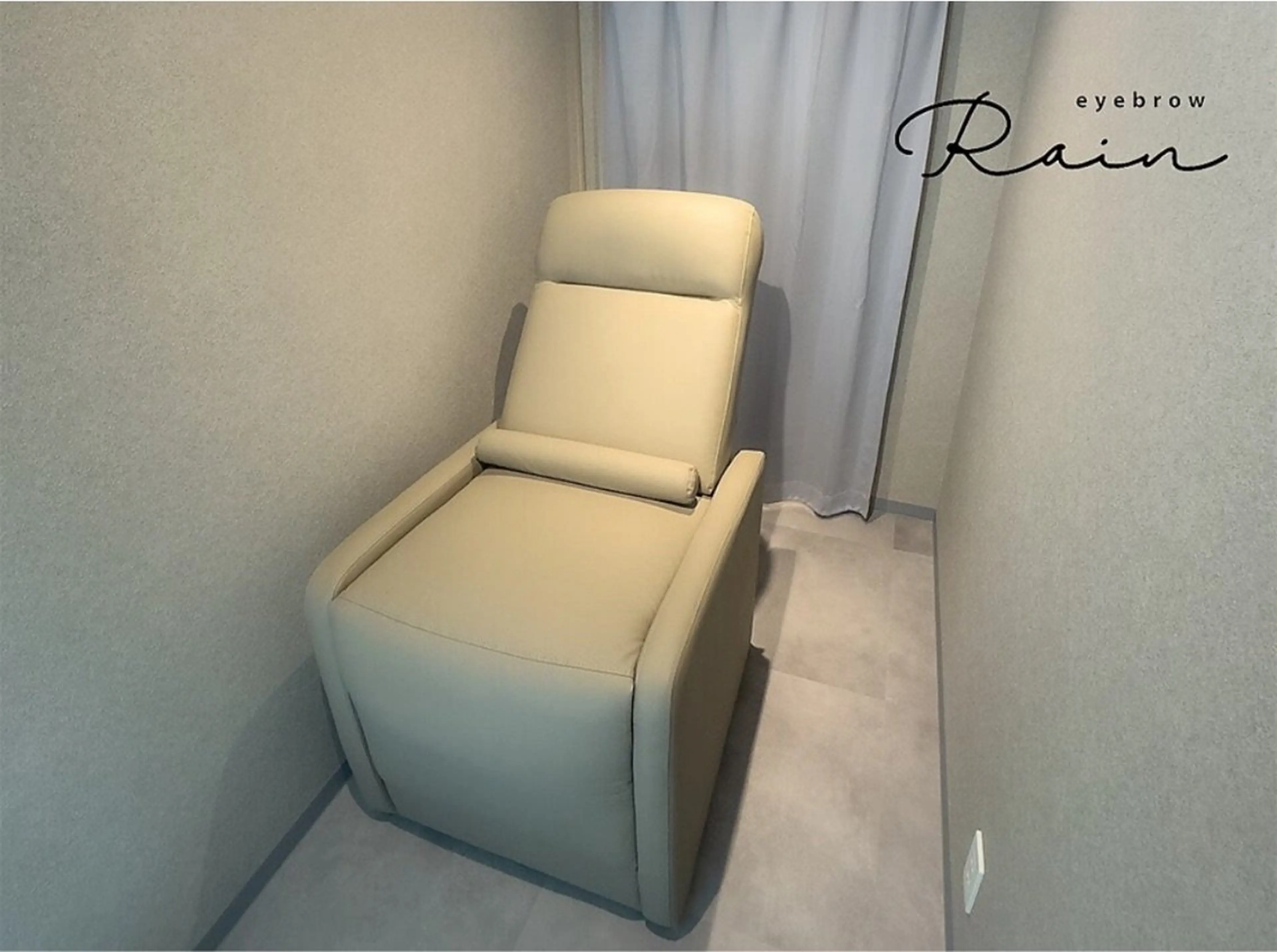 eyebrow Rainの内観・外観2