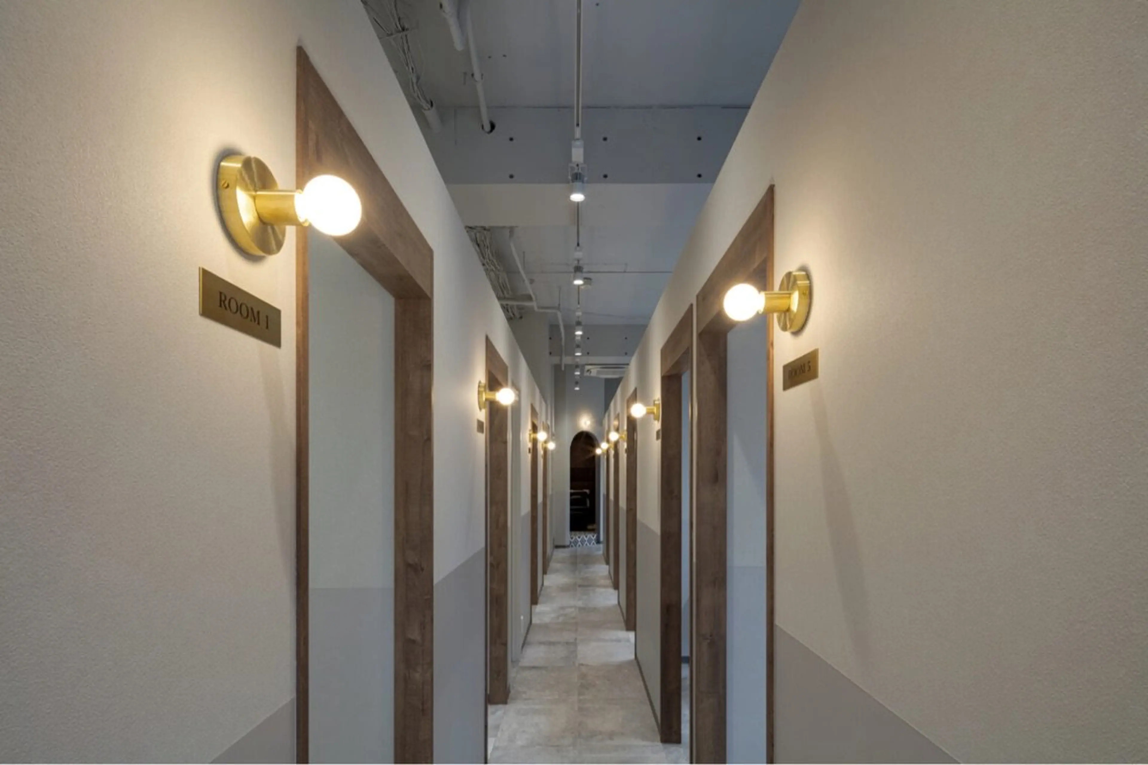 SALOWIN熊本上通り店の内観・外観2