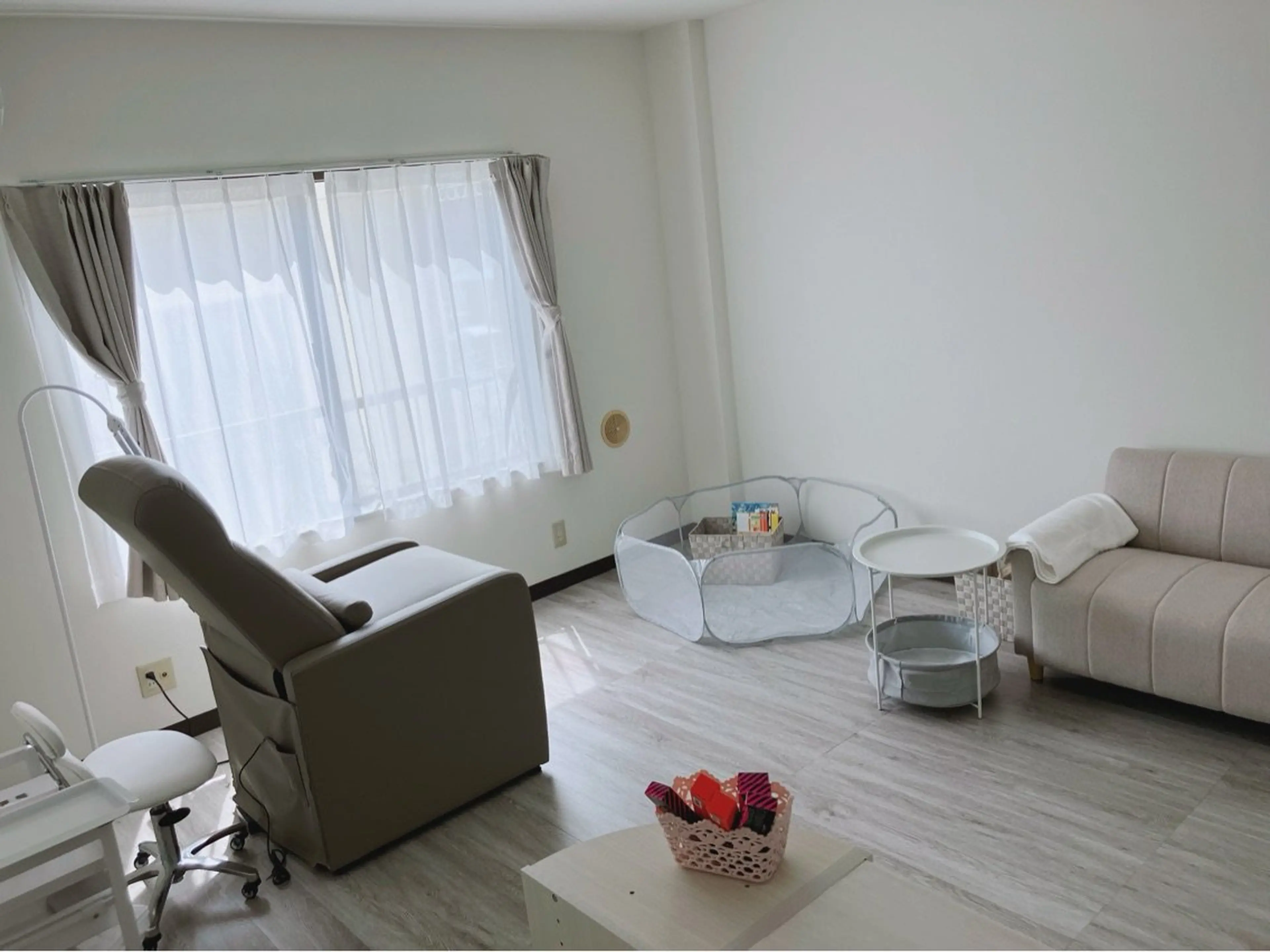 Lotusの内観・外観1