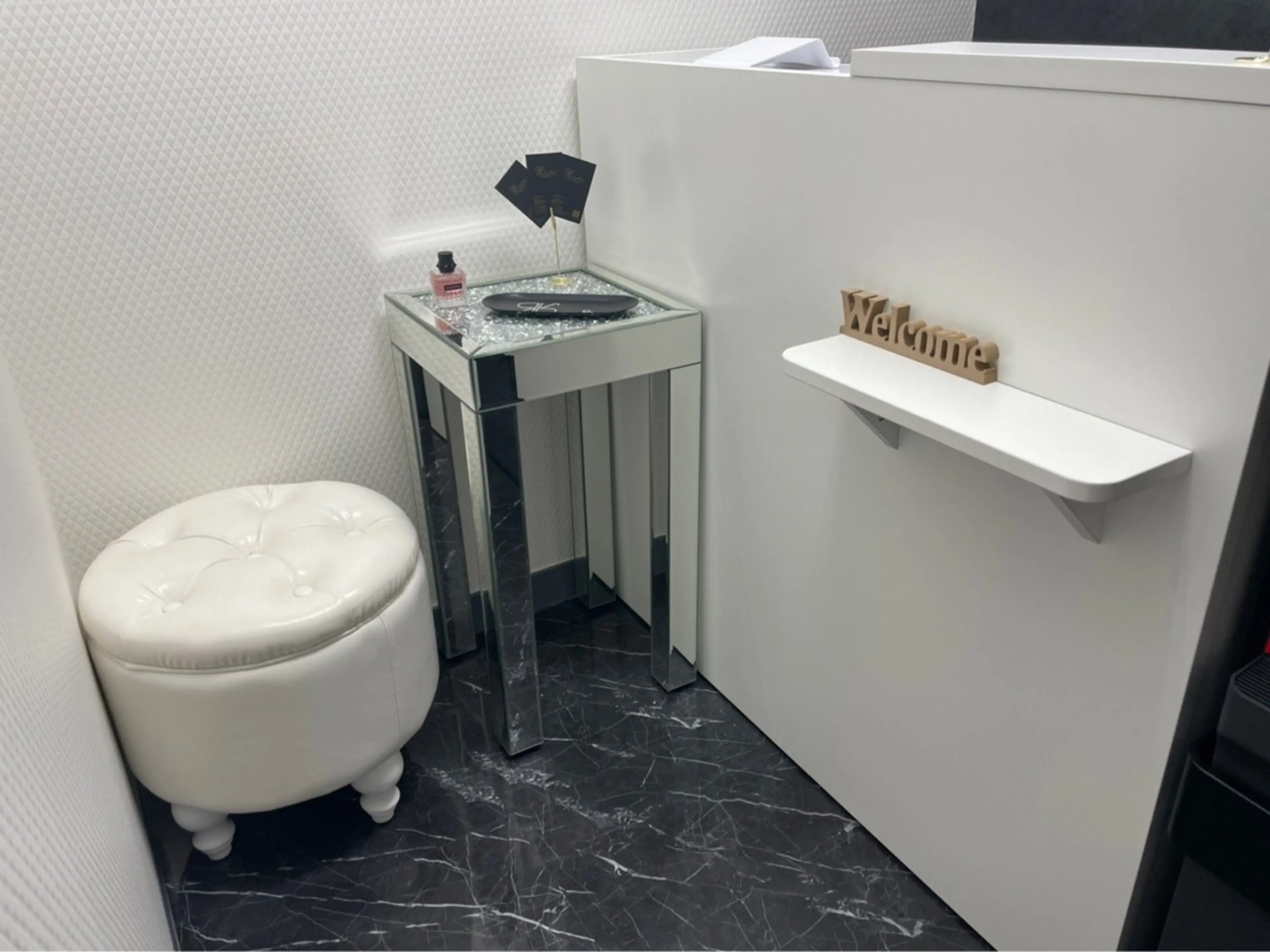 eye.Rizmの内観・外観1