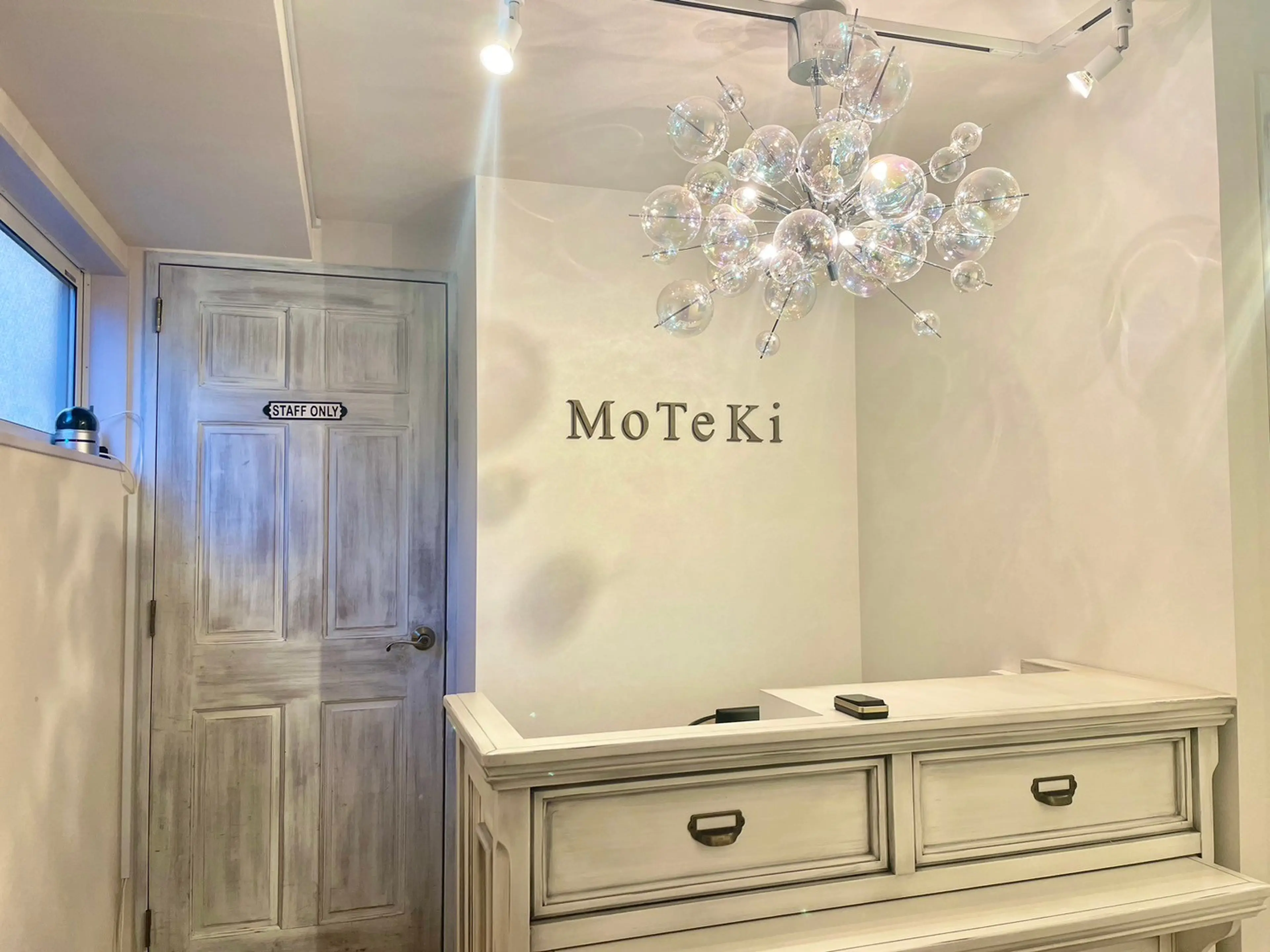 Moteki表参道の内観・外観2