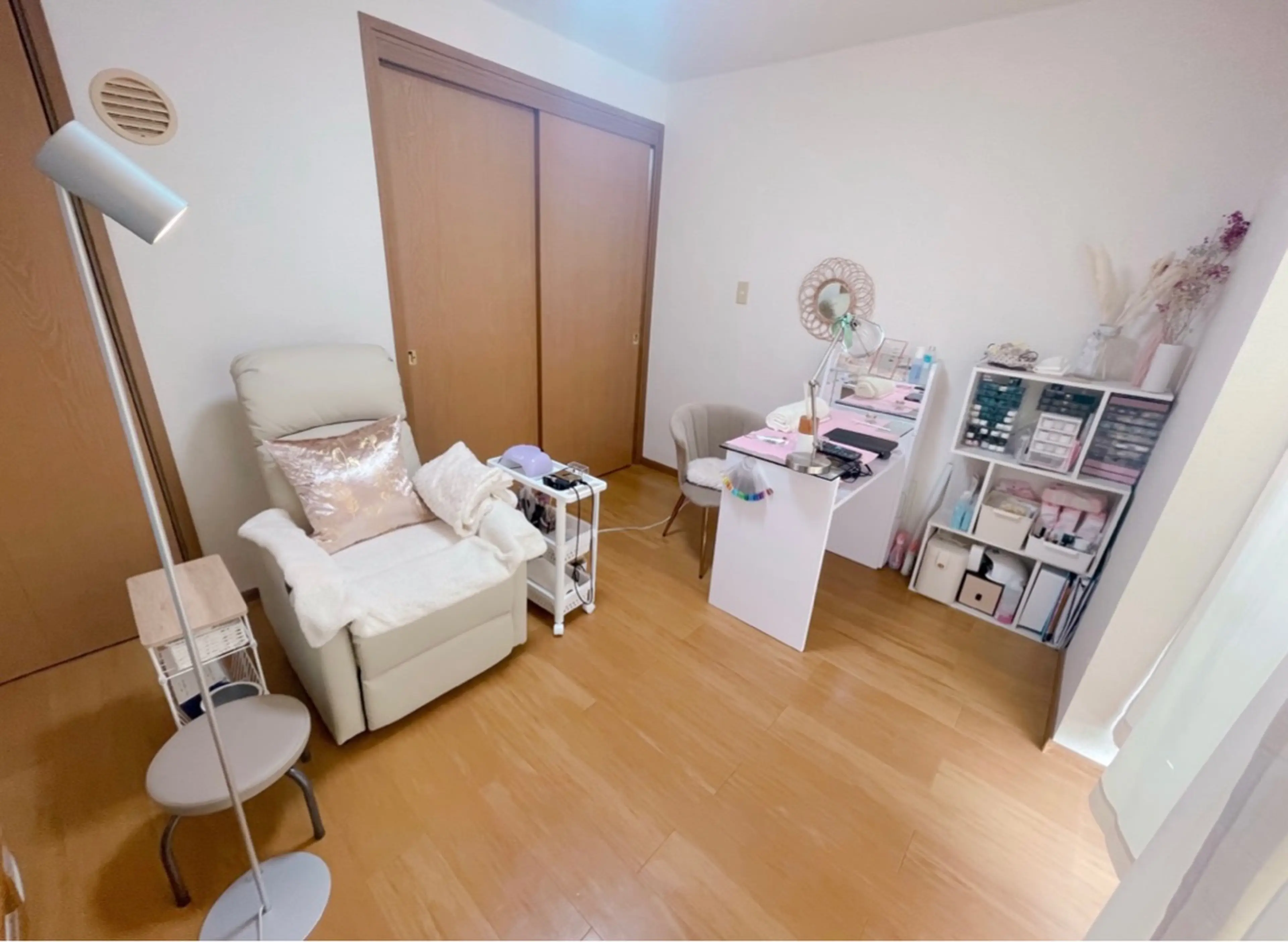 Joint_nailの内観・外観3