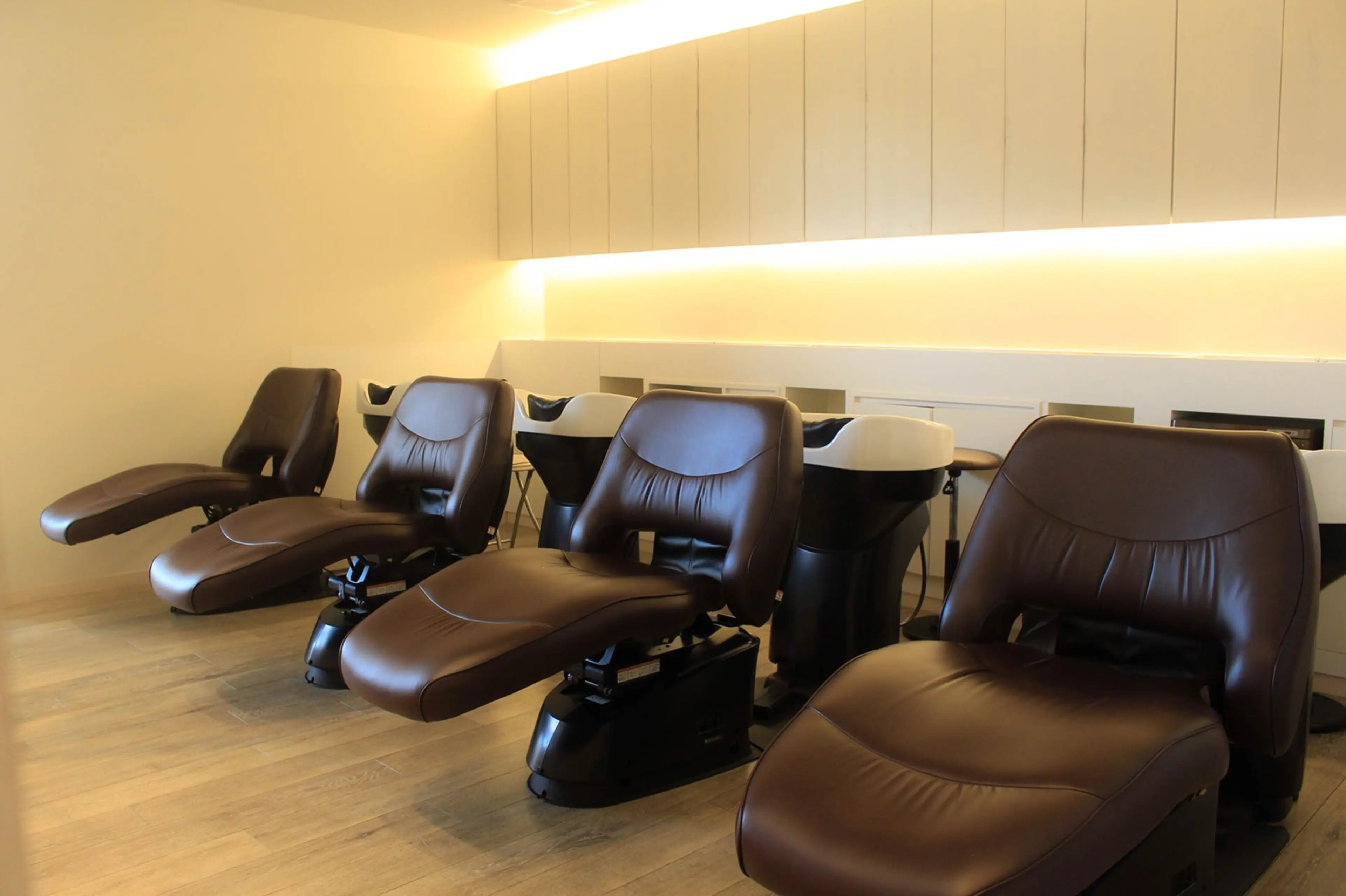 nao*c（ナオシエリアツー）北大和店の内観・外観3