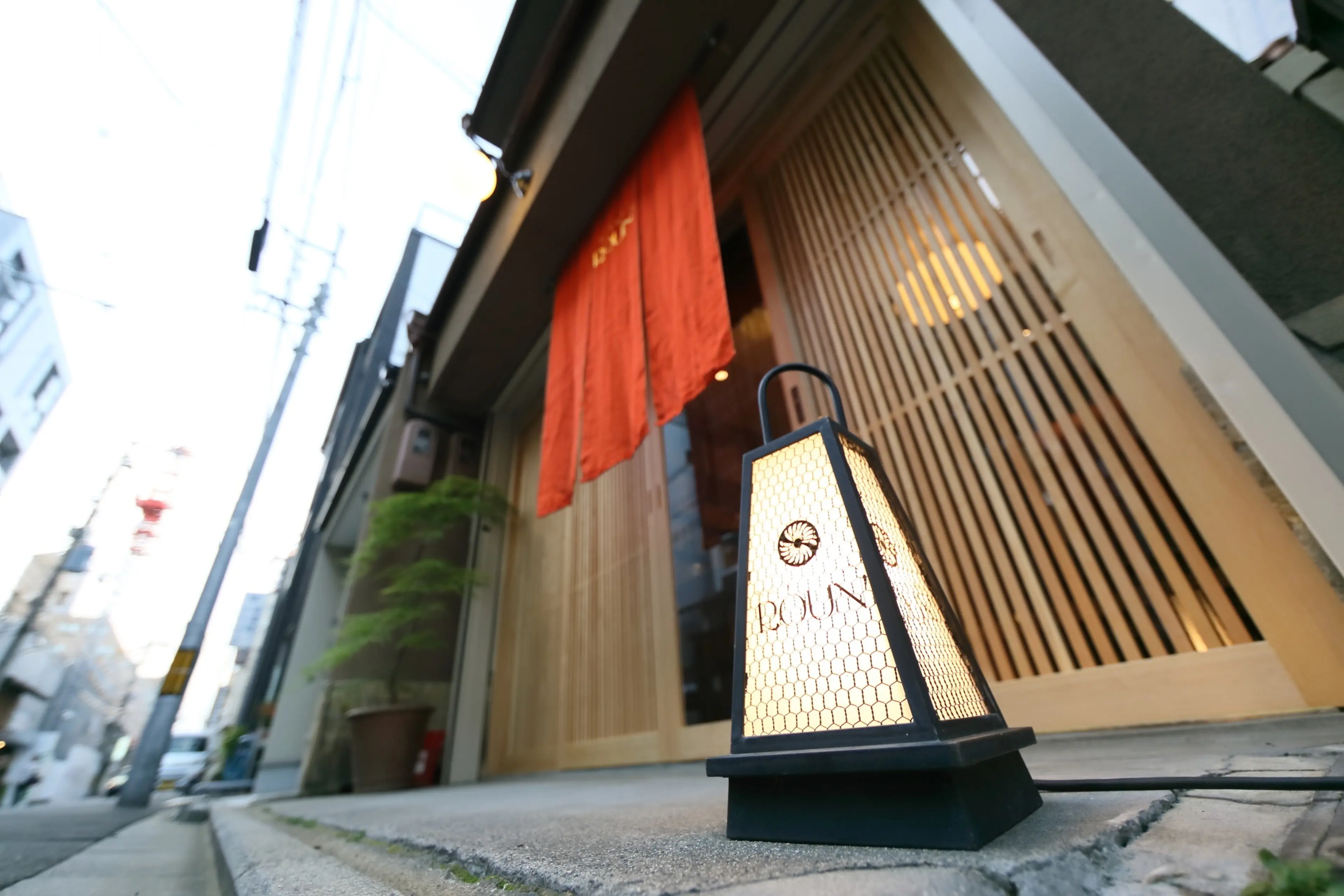 ROUN'の内観・外観2