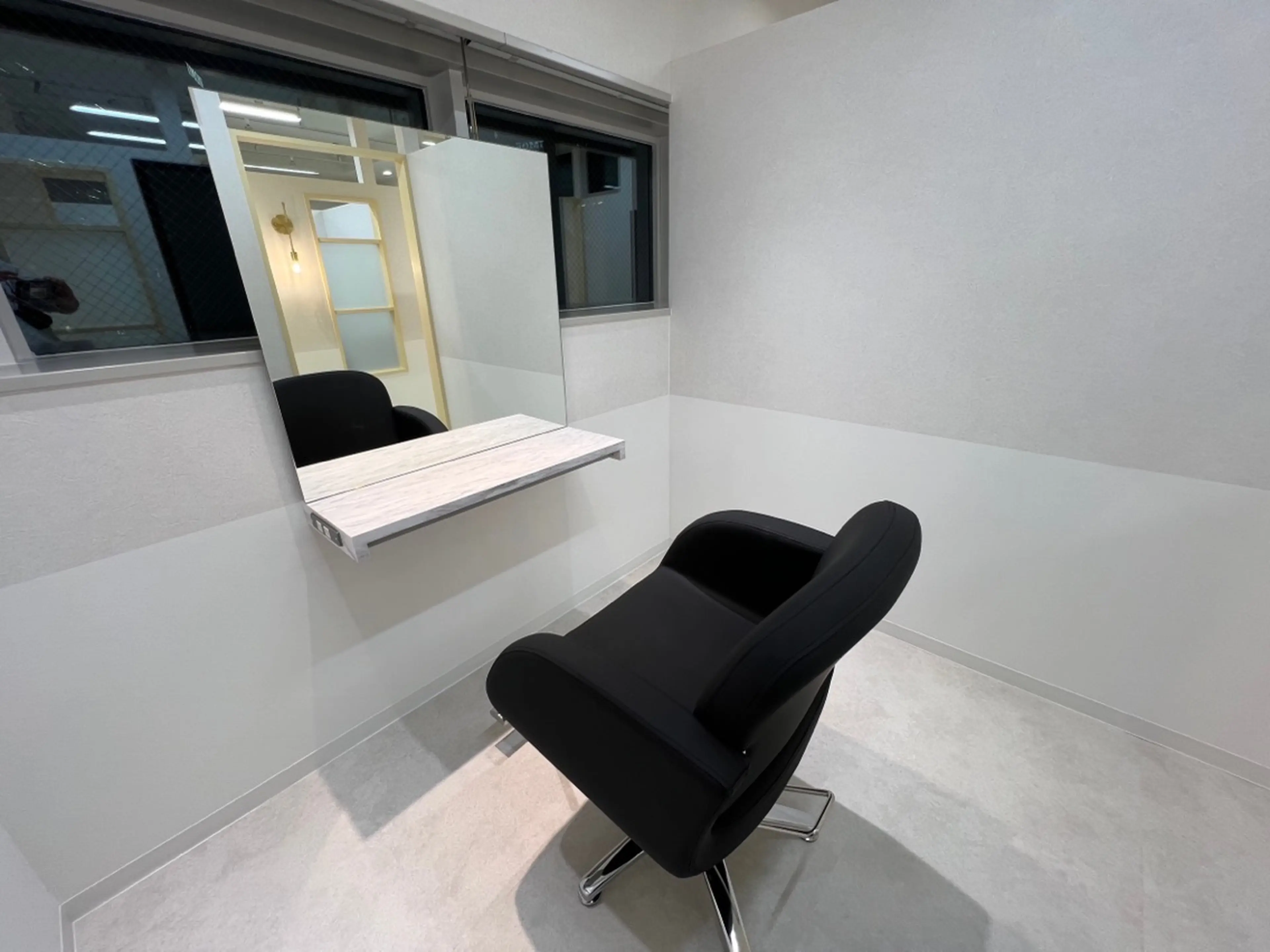 tocca hair&treatment 三宮ANNEXの内観・外観3