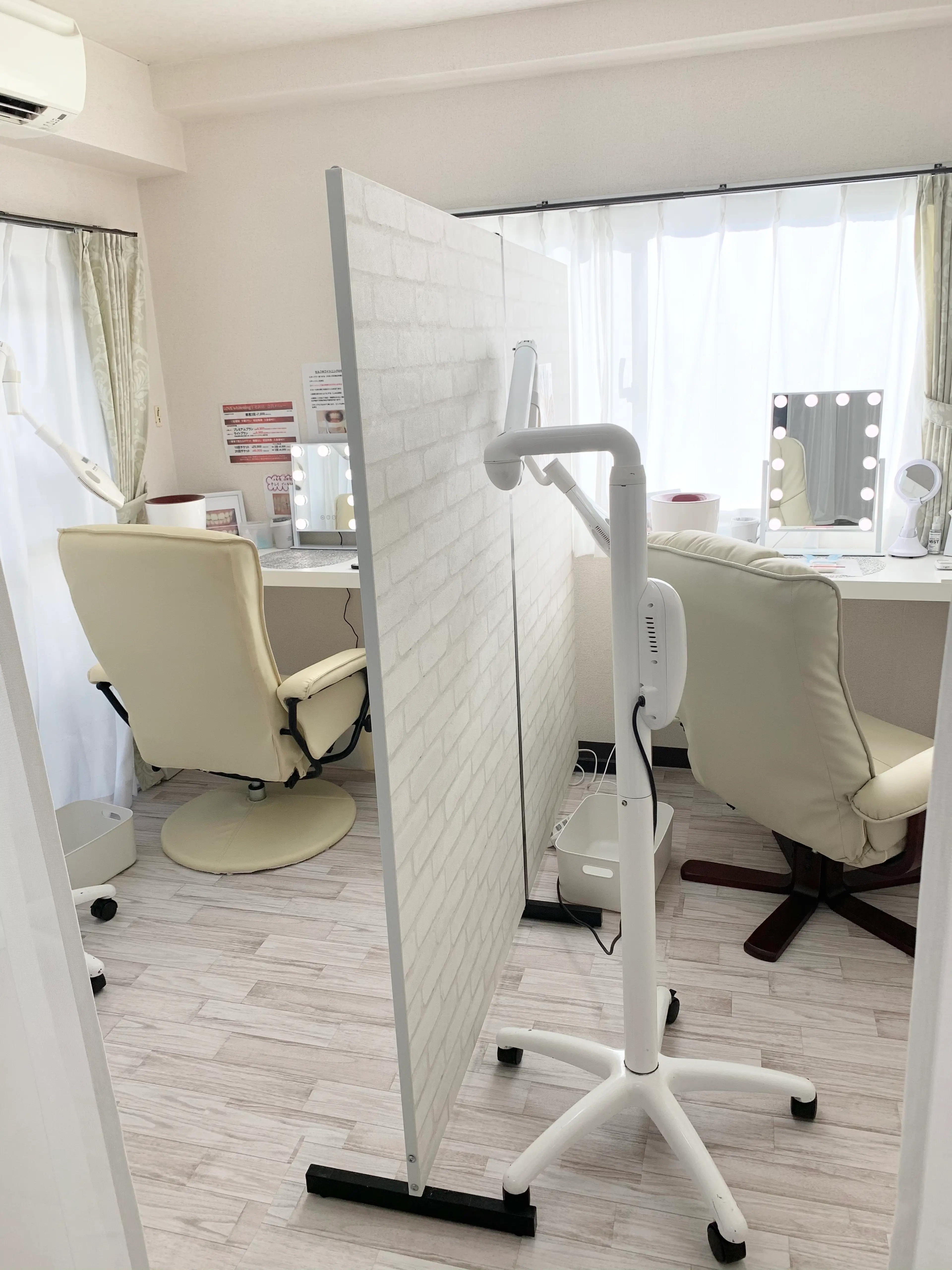 LOVEホワイトニング下北沢店の内観・外観2