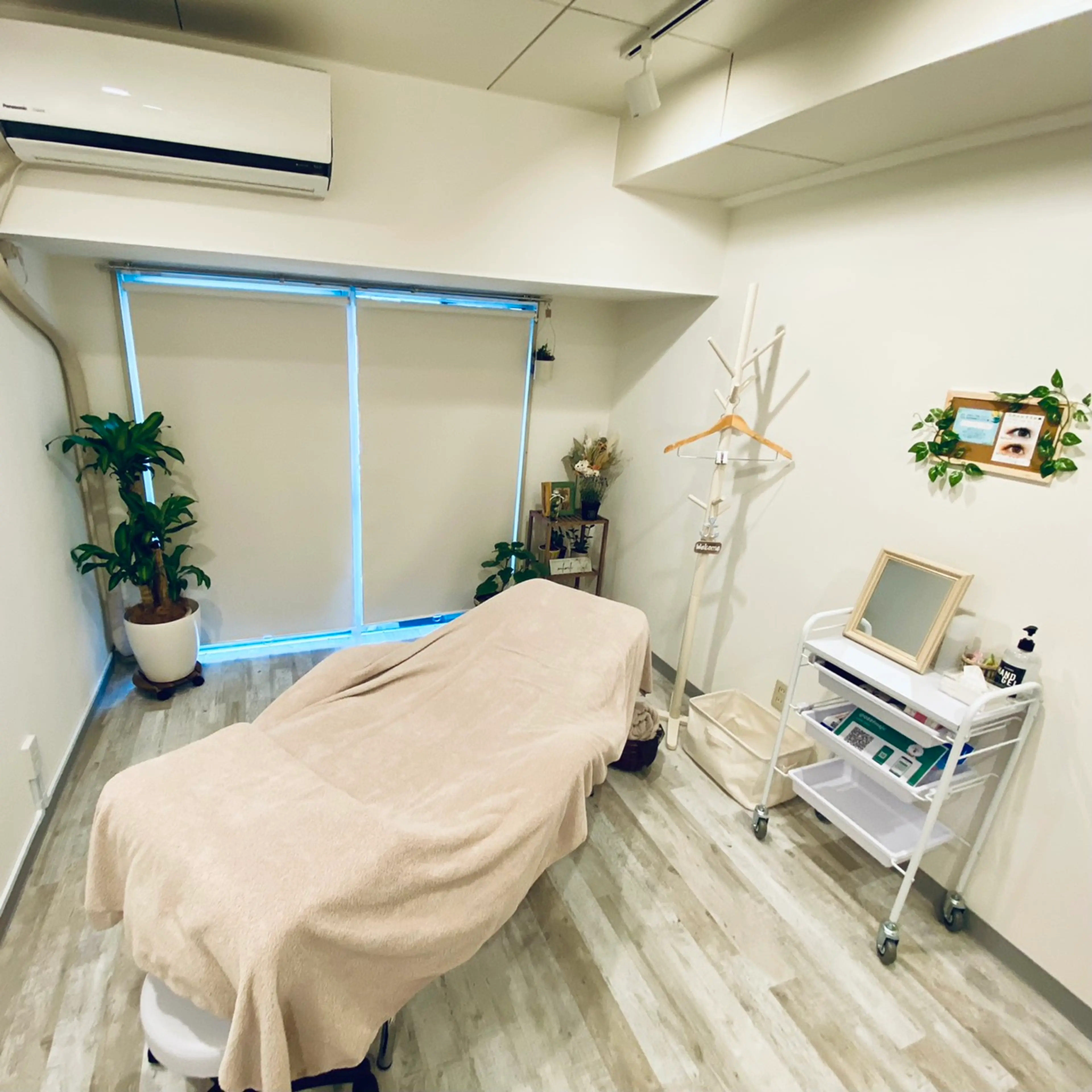 eyelash salon milimiliの内観・外観2