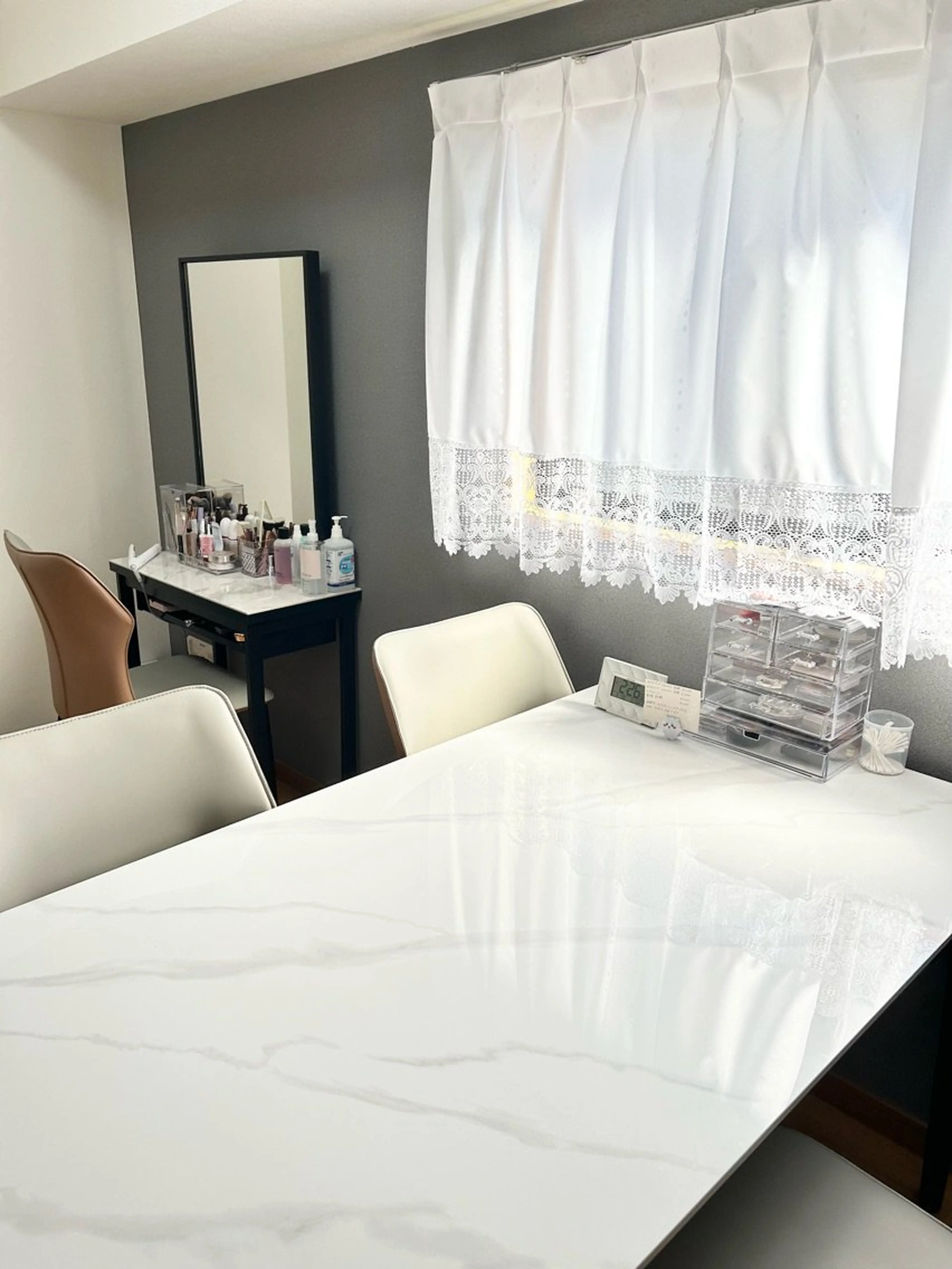 amuletの内観・外観1