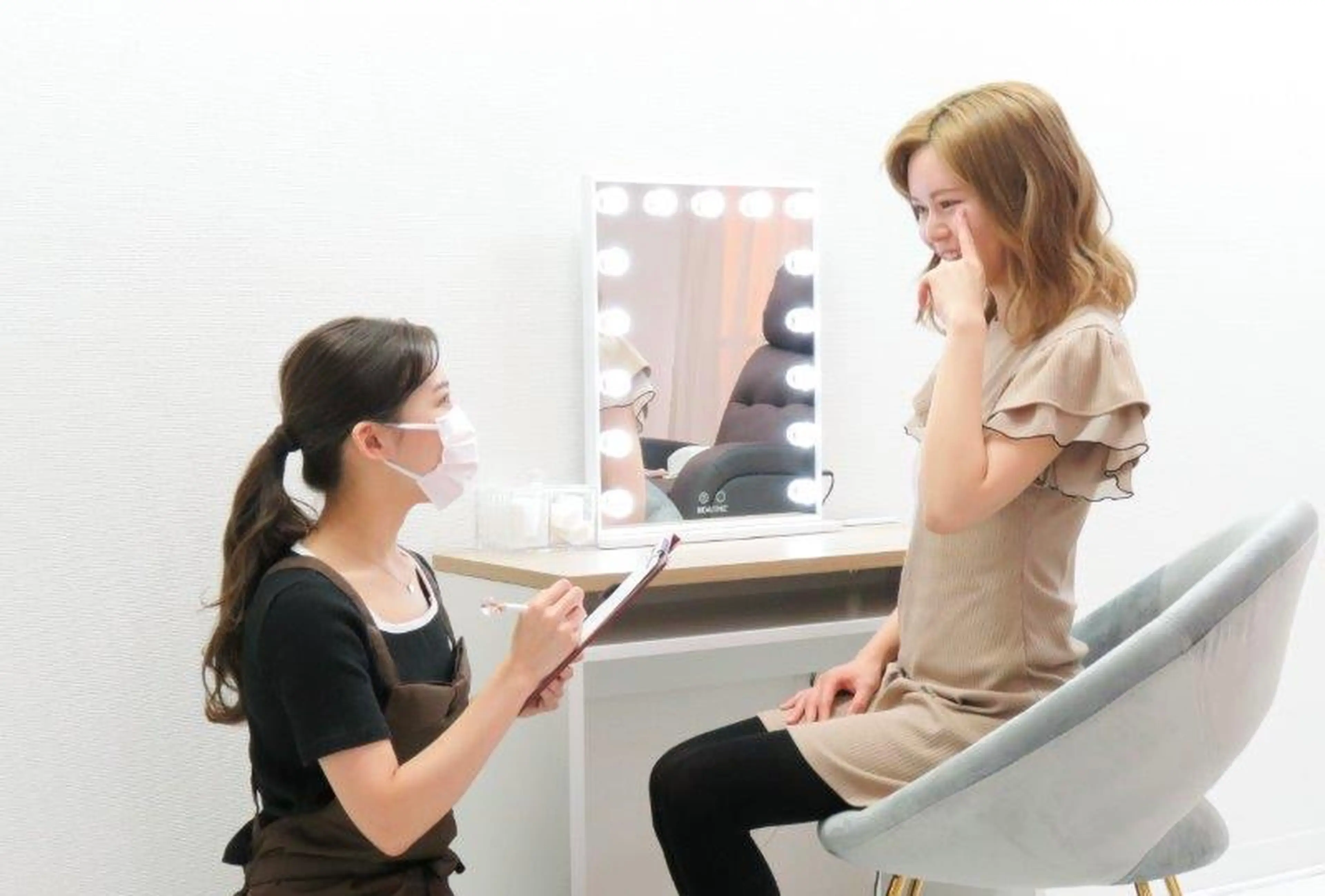 Cherie eyeの内観・外観2