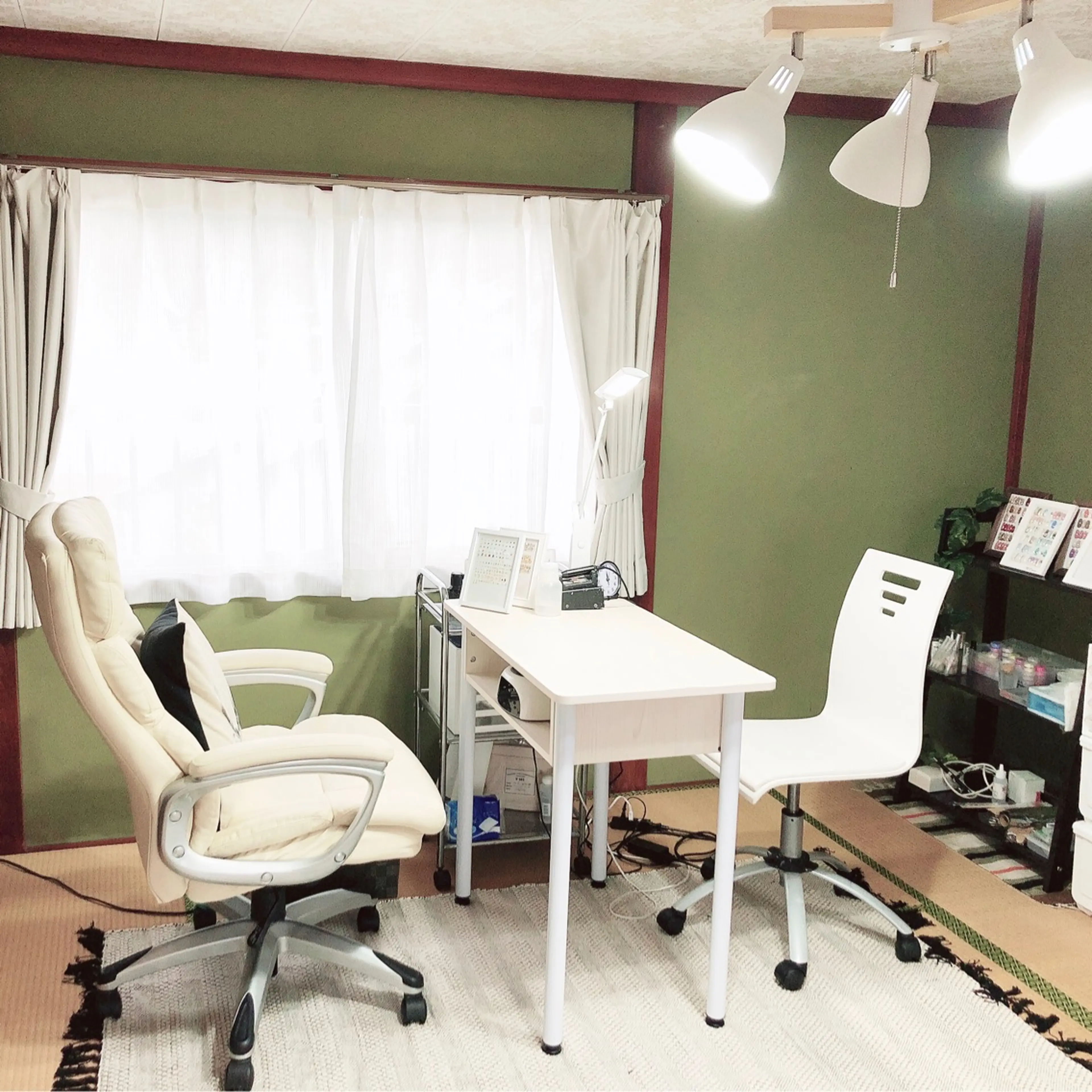 nailsalon   CheeNeの内観・外観1