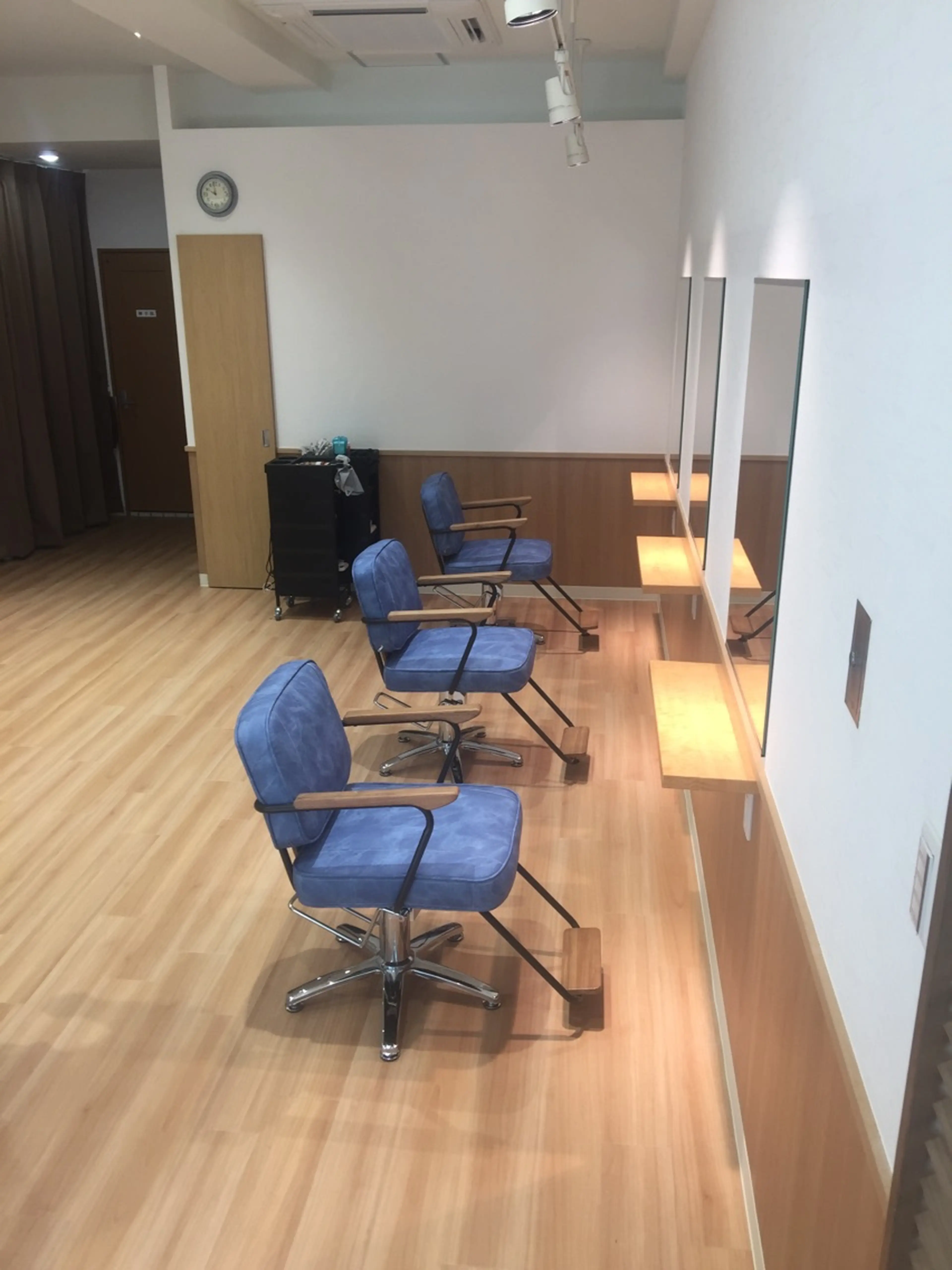 Pocketの内観・外観2