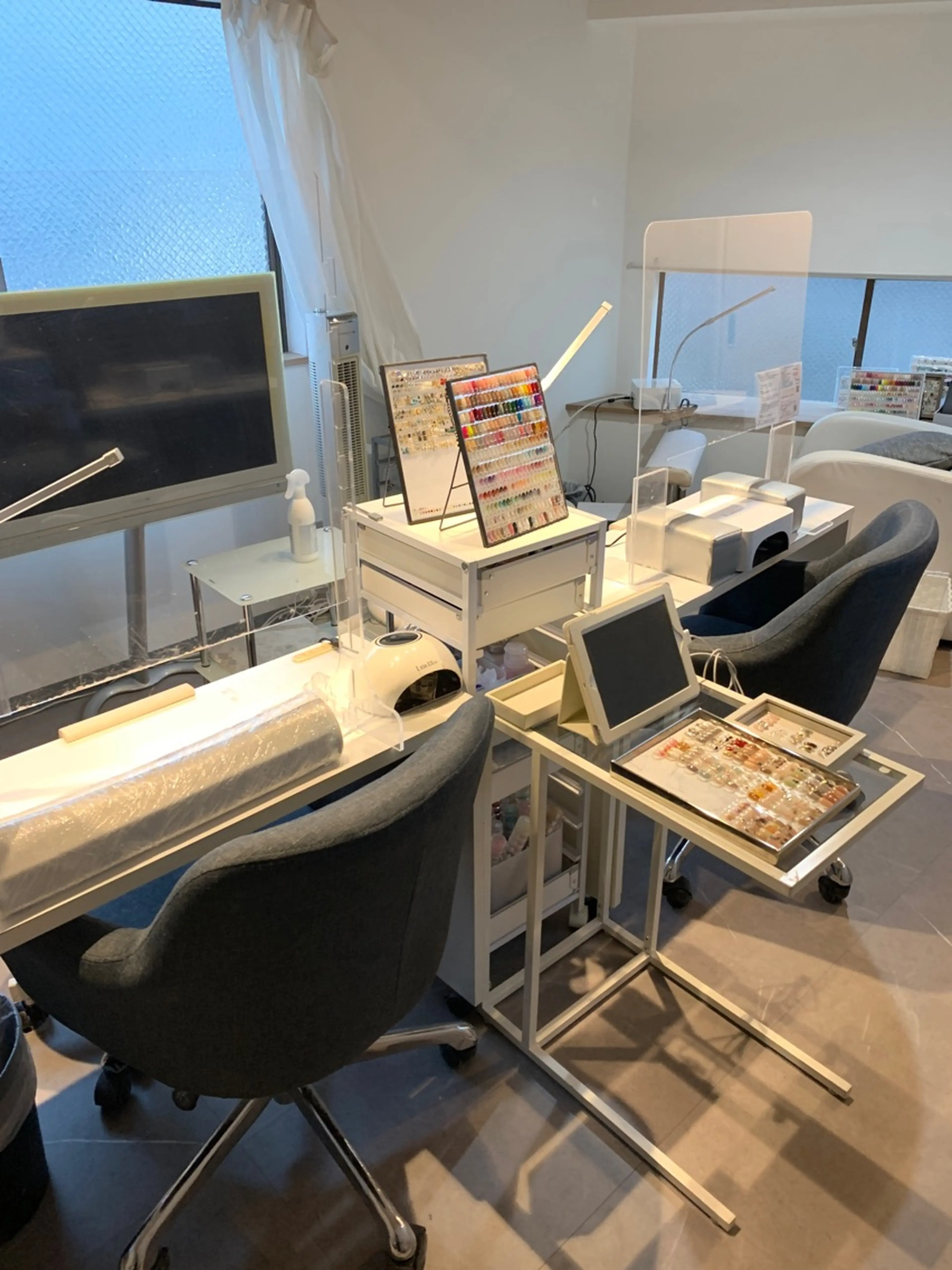 K-nail＿eyeの内観・外観1