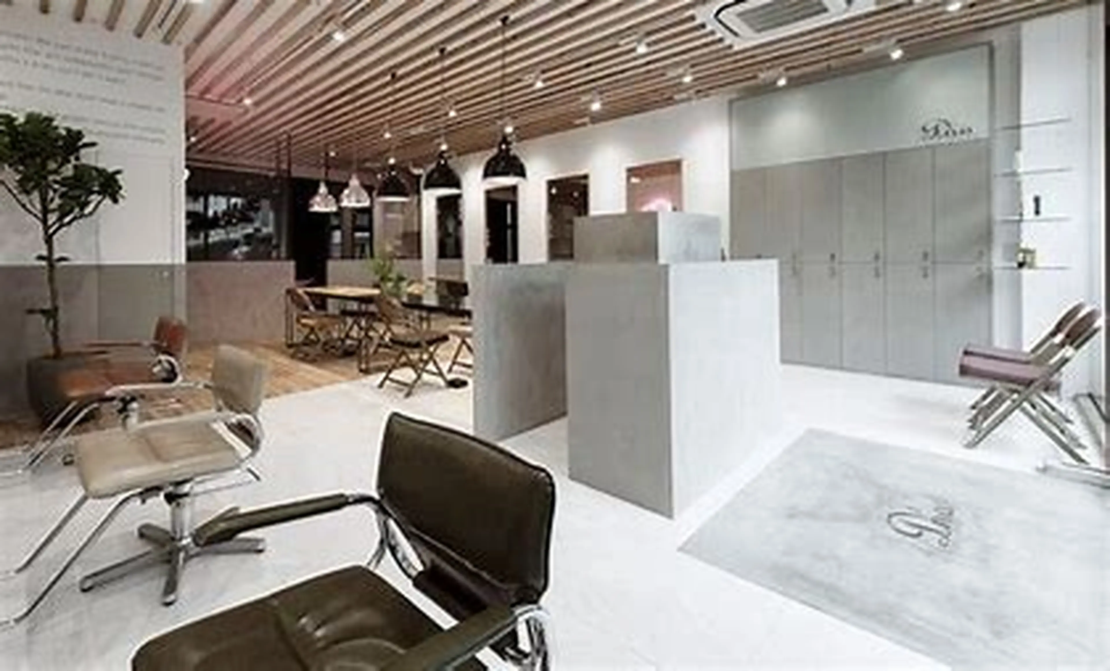 D'naの内観・外観3