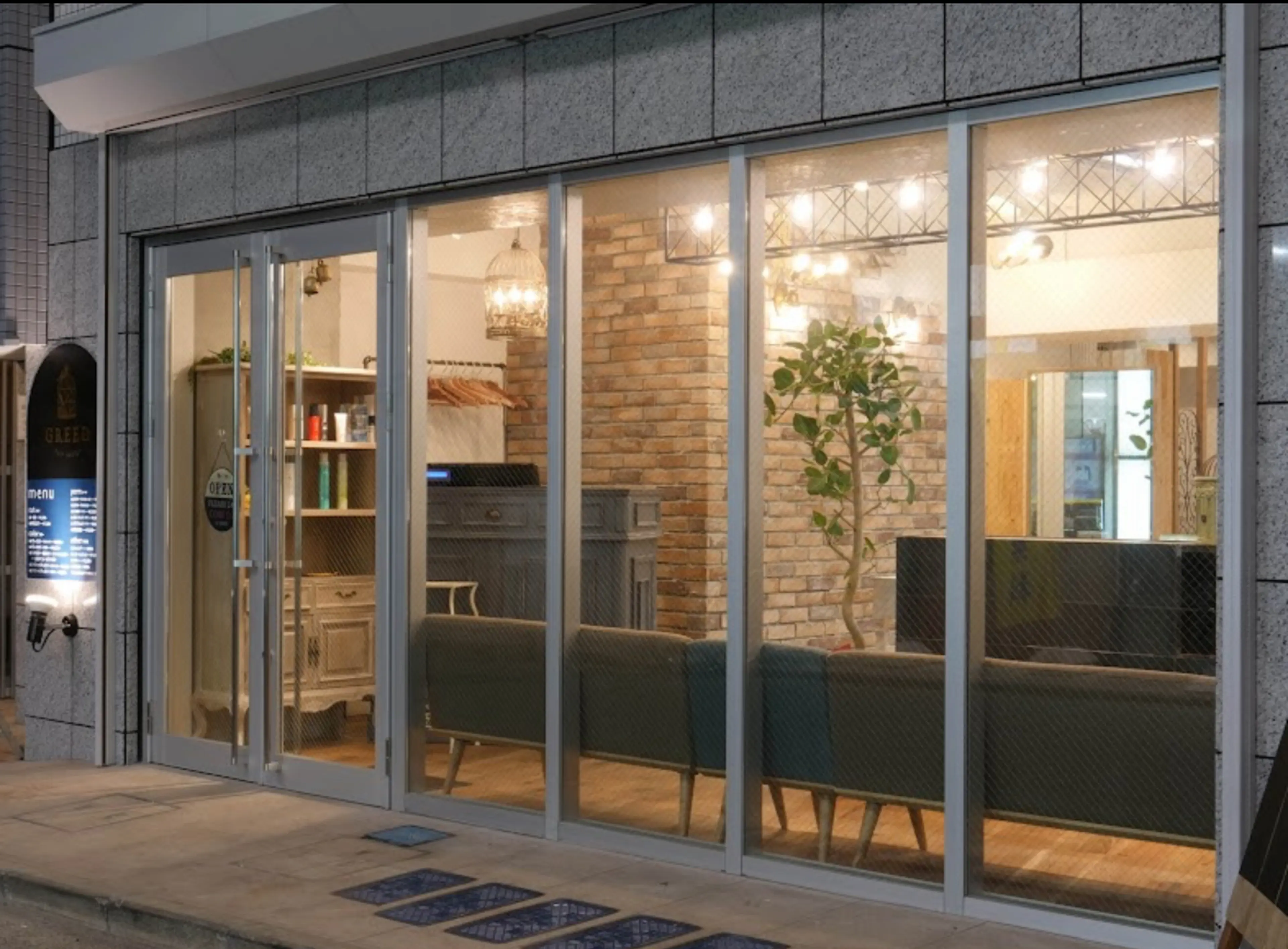 GREEDの内観・外観1