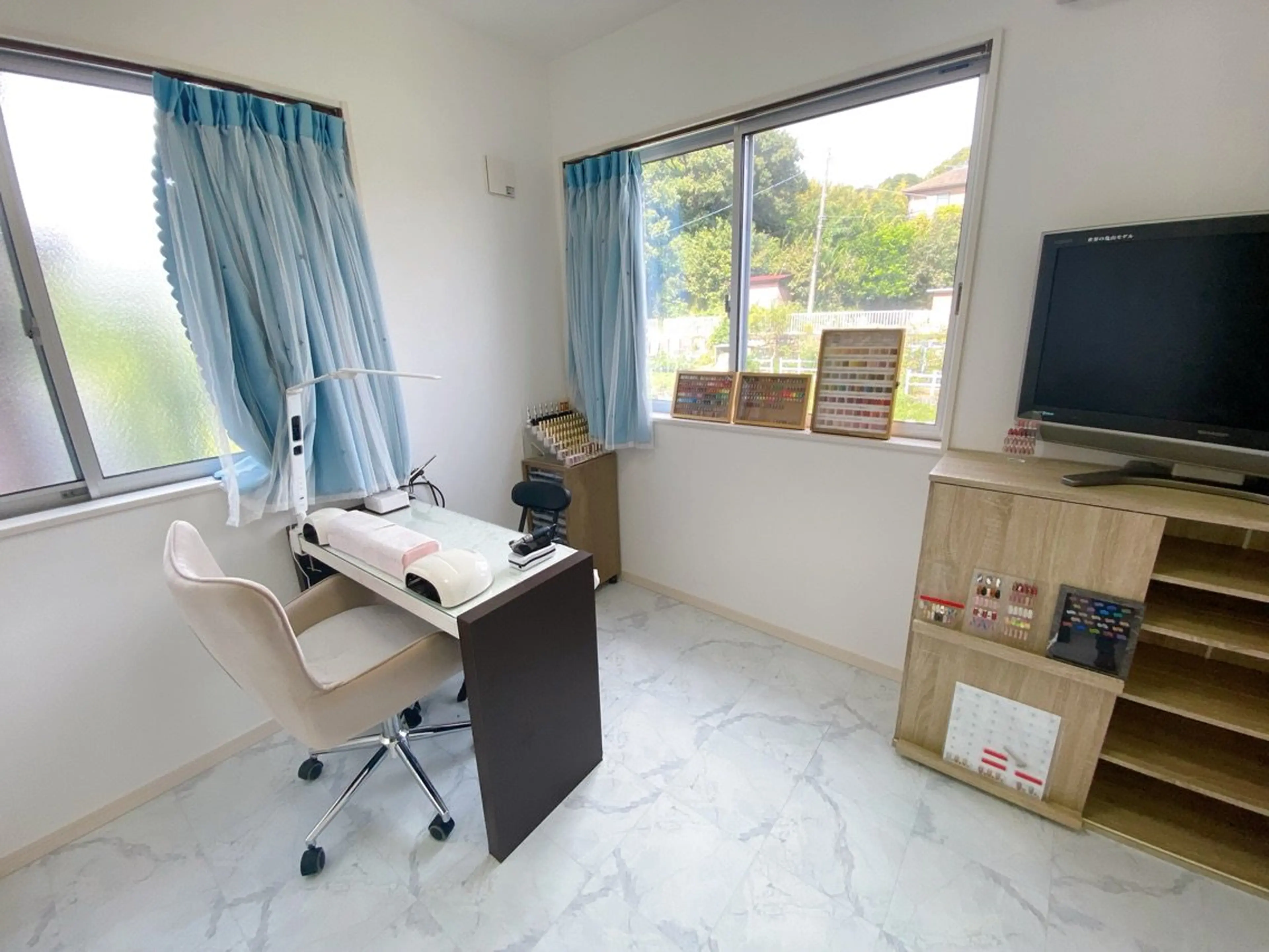 Nail salon Trois lapins 【トロワ ラパン】 戸塚/大船の内観・外観1