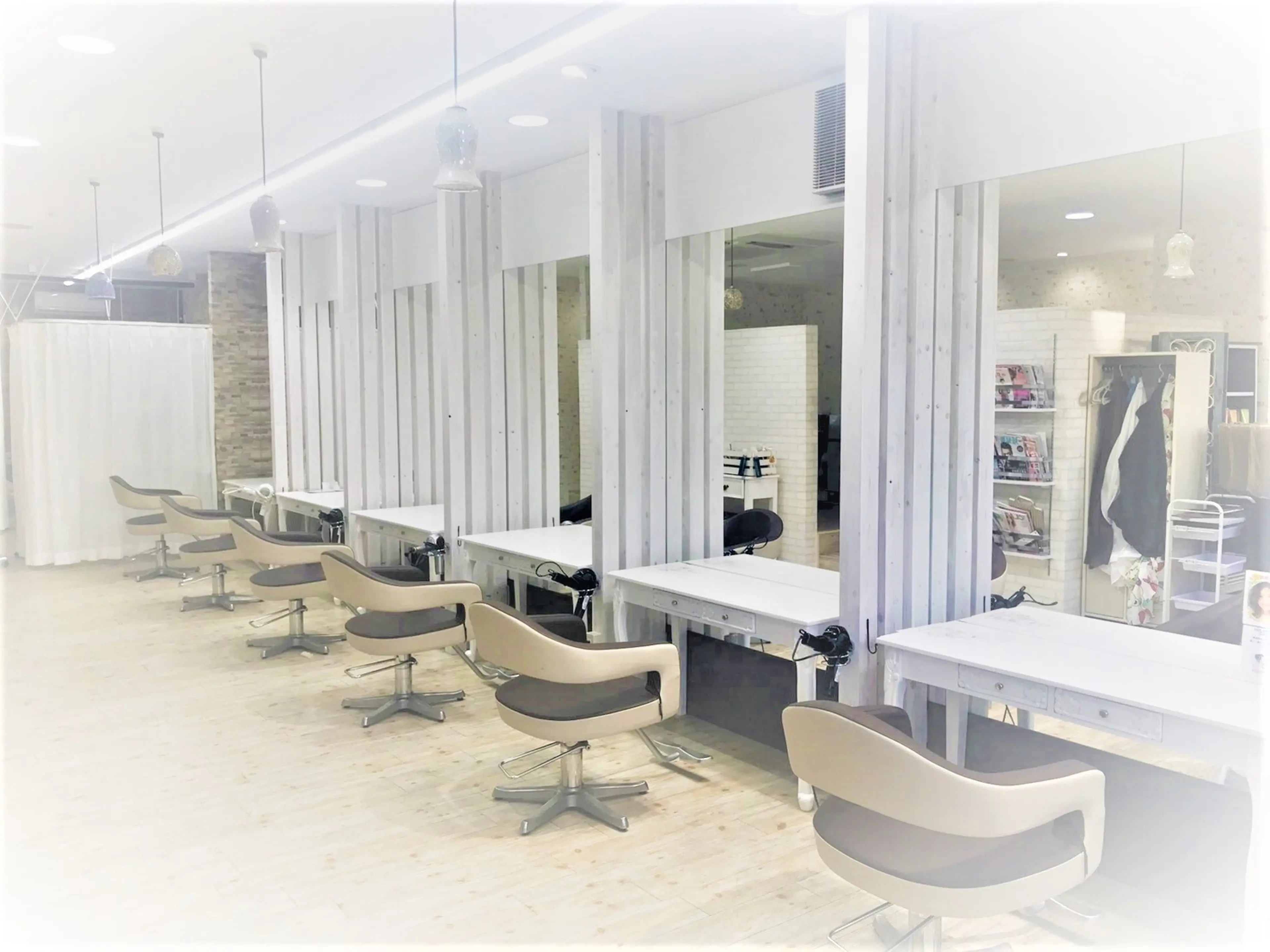 garden西川田店の内観・外観2