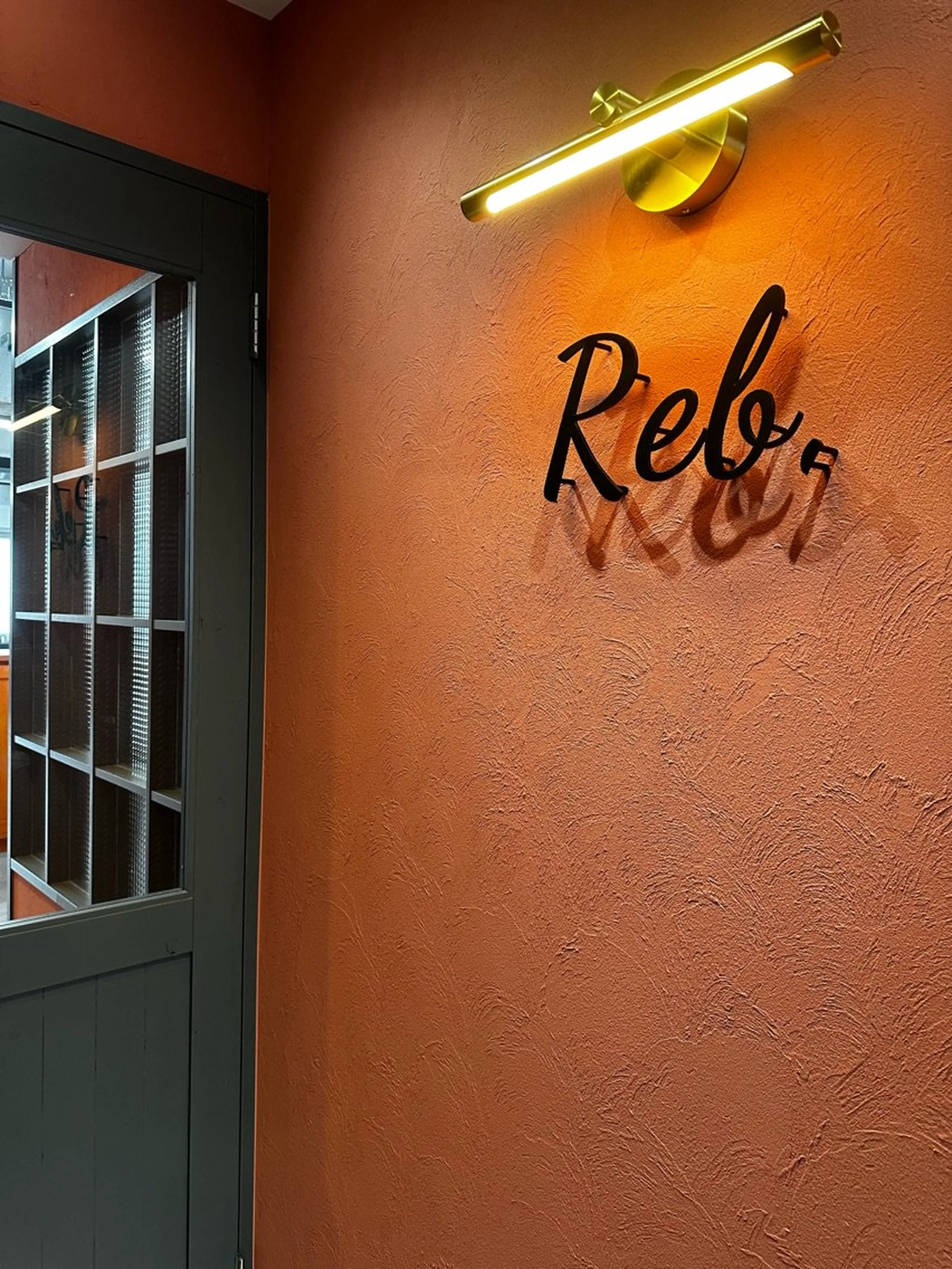 Reb,sanjyoの内観・外観2