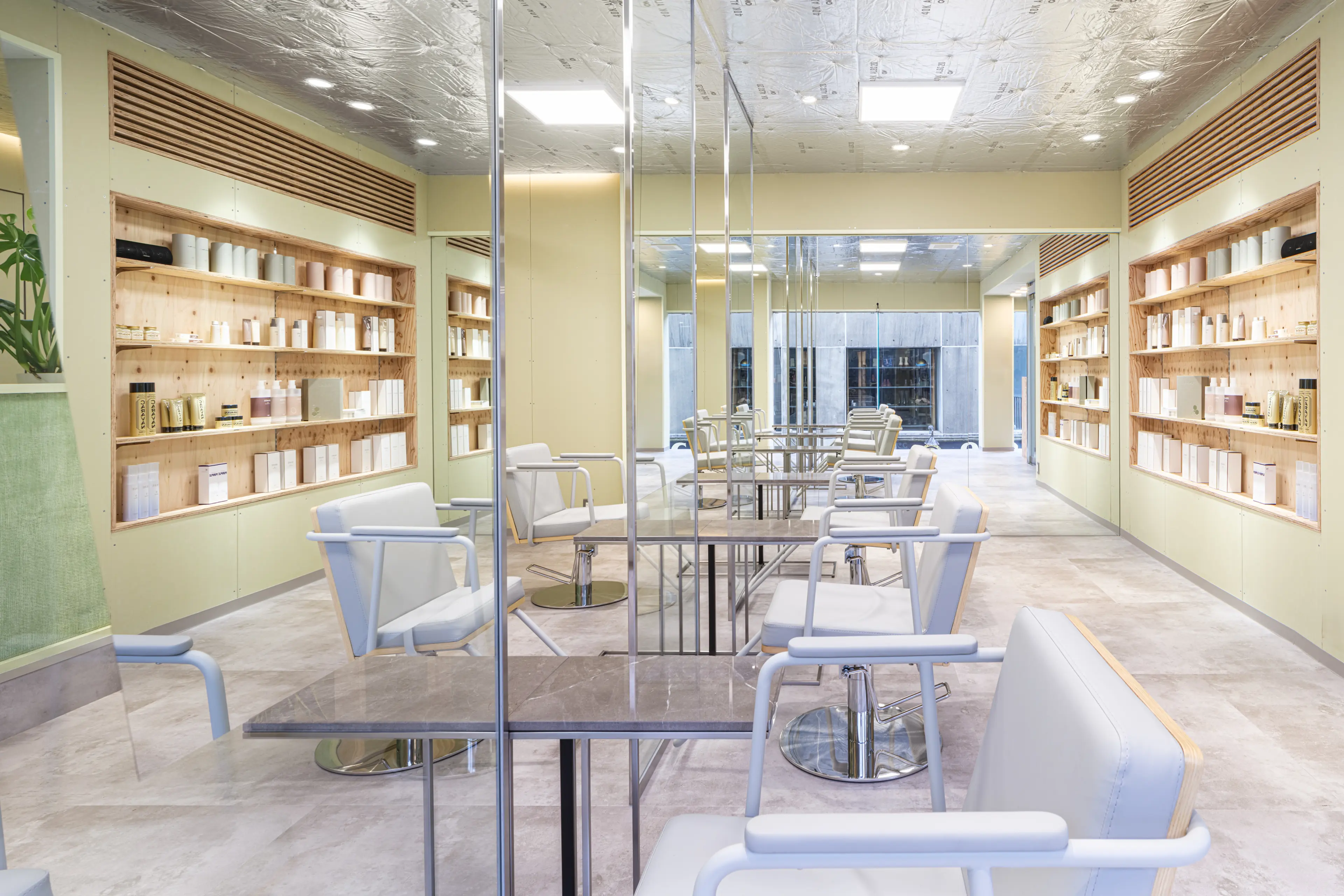 Joule金沢の内観・外観2