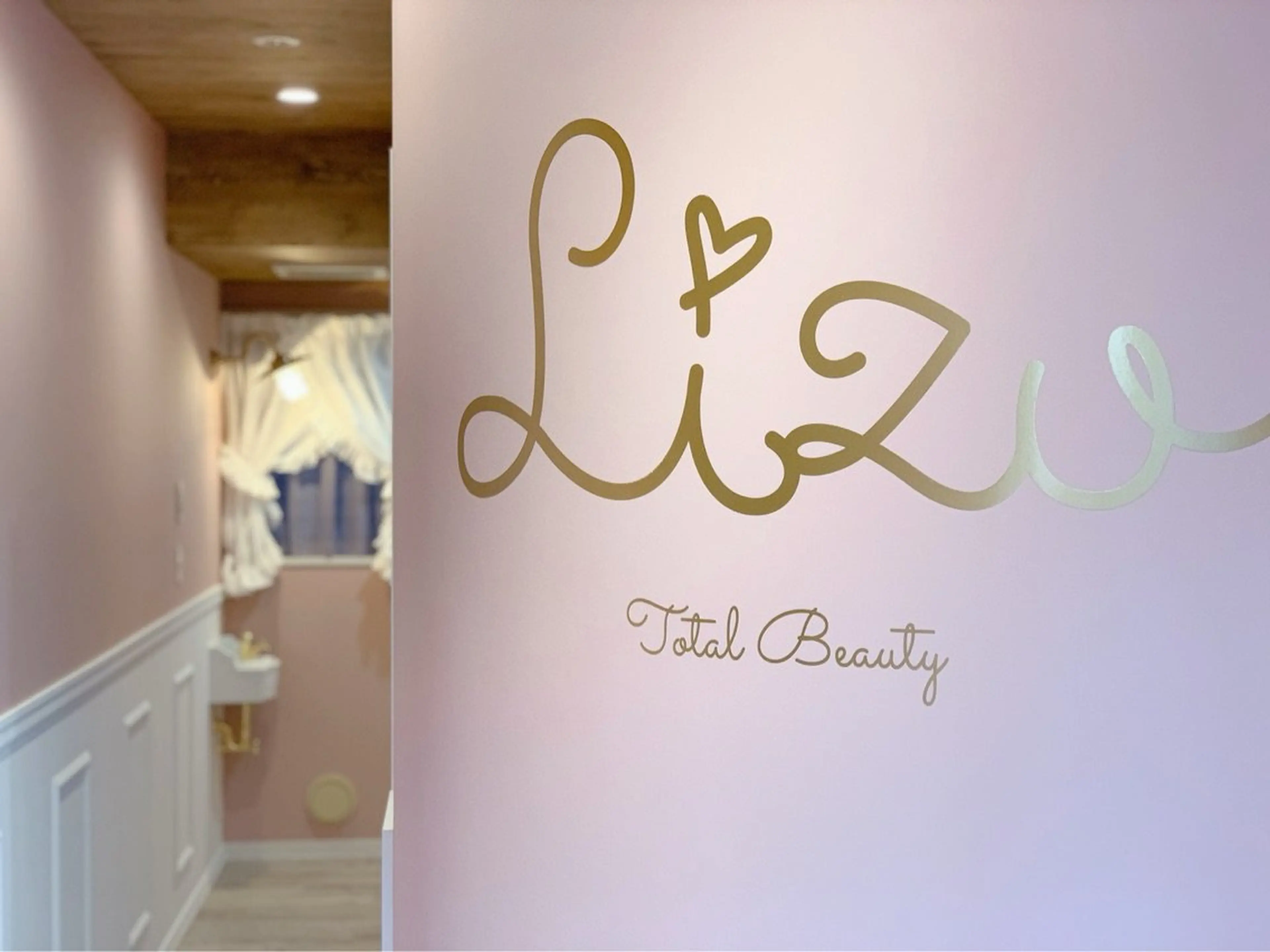 L izuの内観・外観3