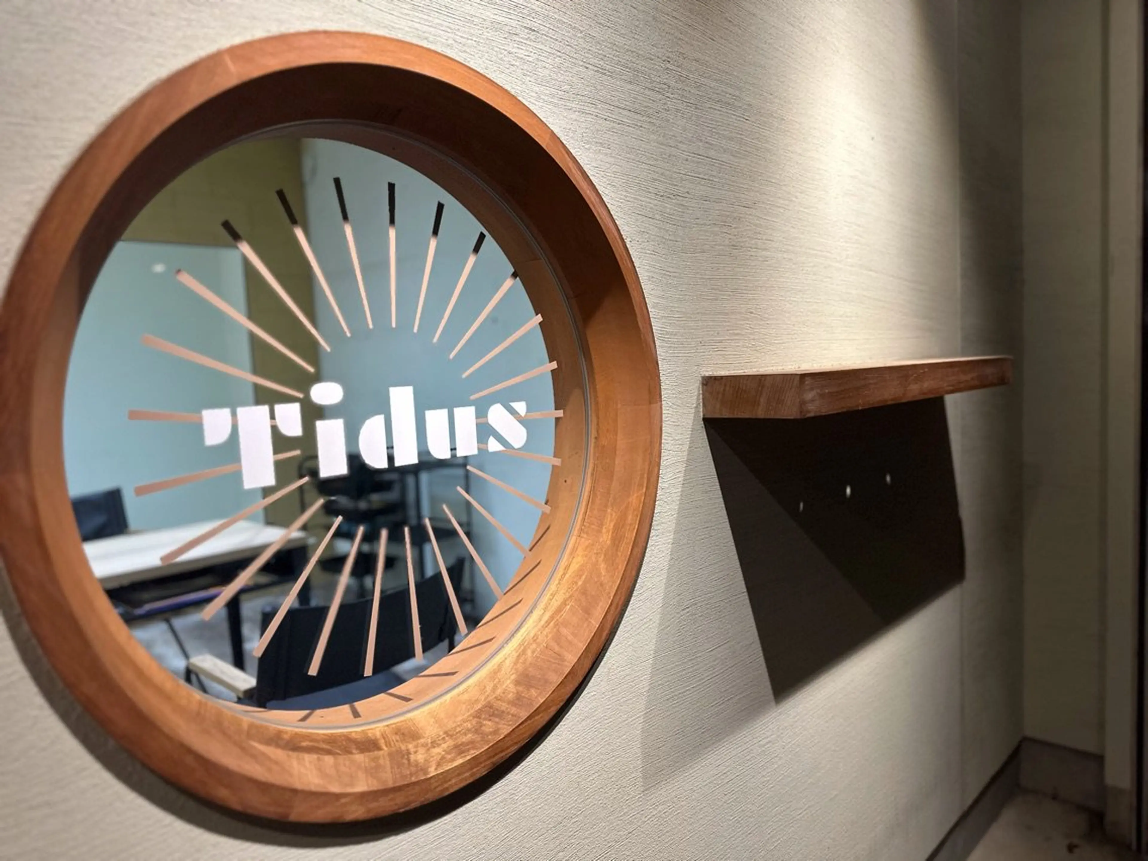 メンズサロンTidusの内観・外観3