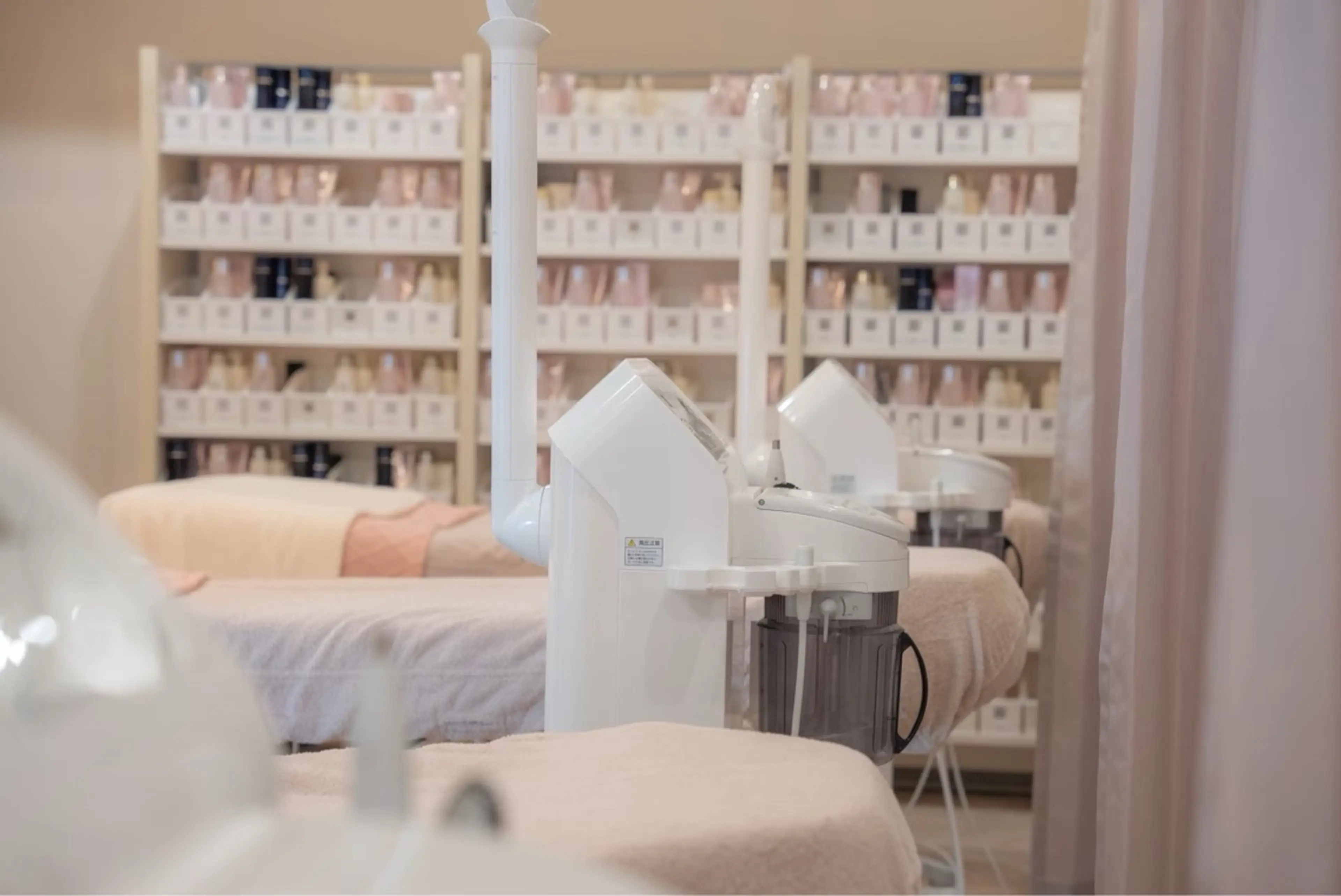 cp salon emuの内観・外観3