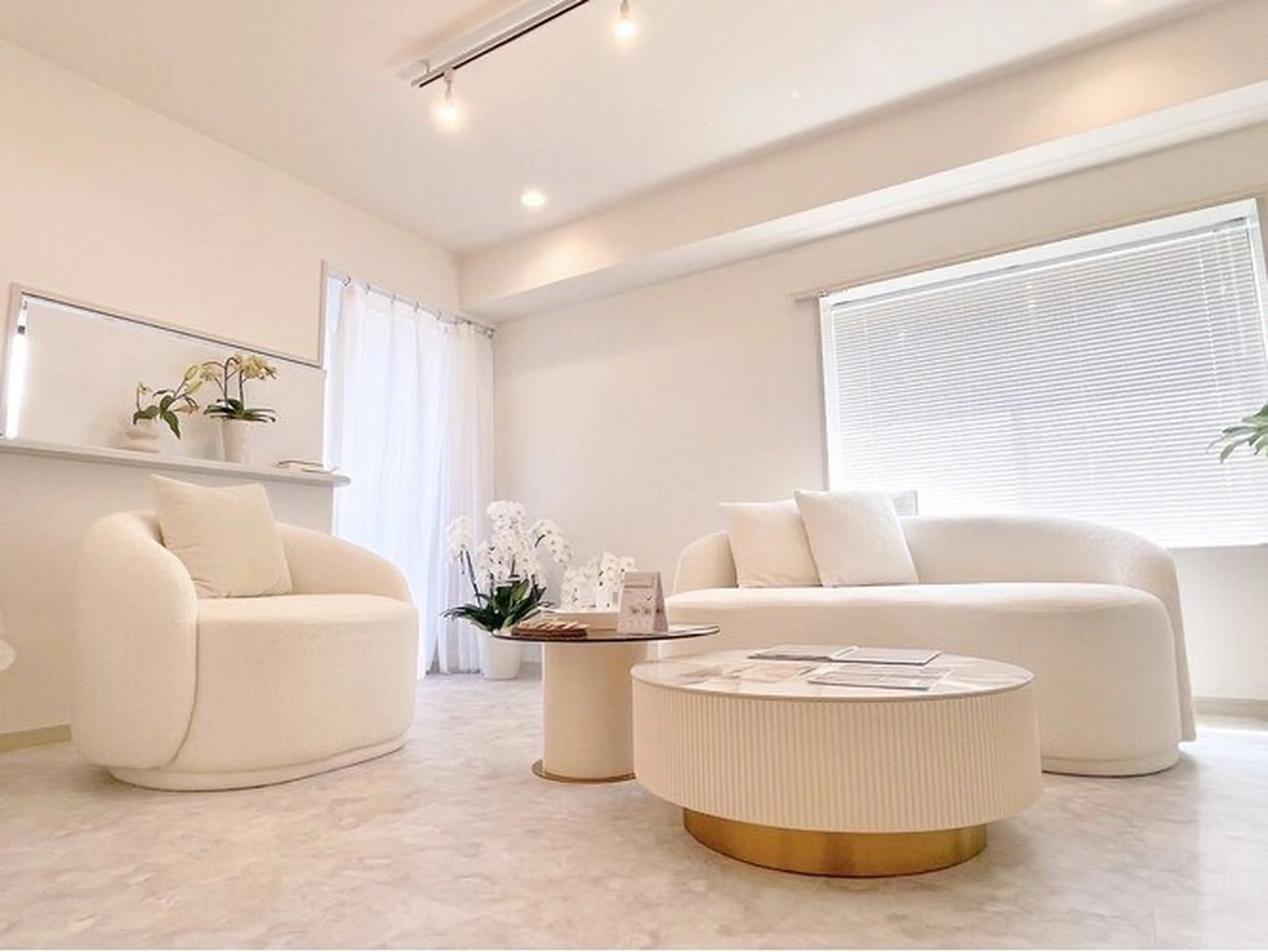 まつ毛パーマ＋マツエク＋眉毛専門店＝maiaの内観・外観1